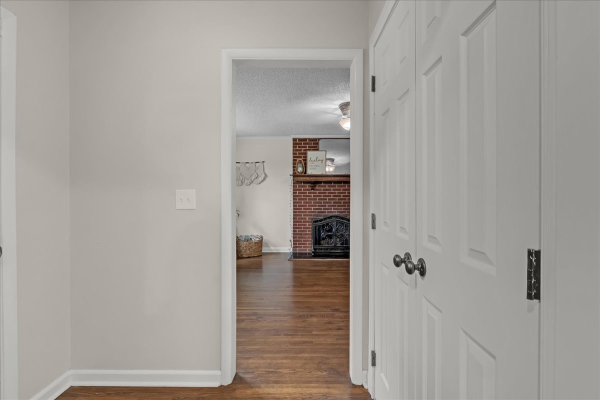 6726 E 28th Street Property Photo 7