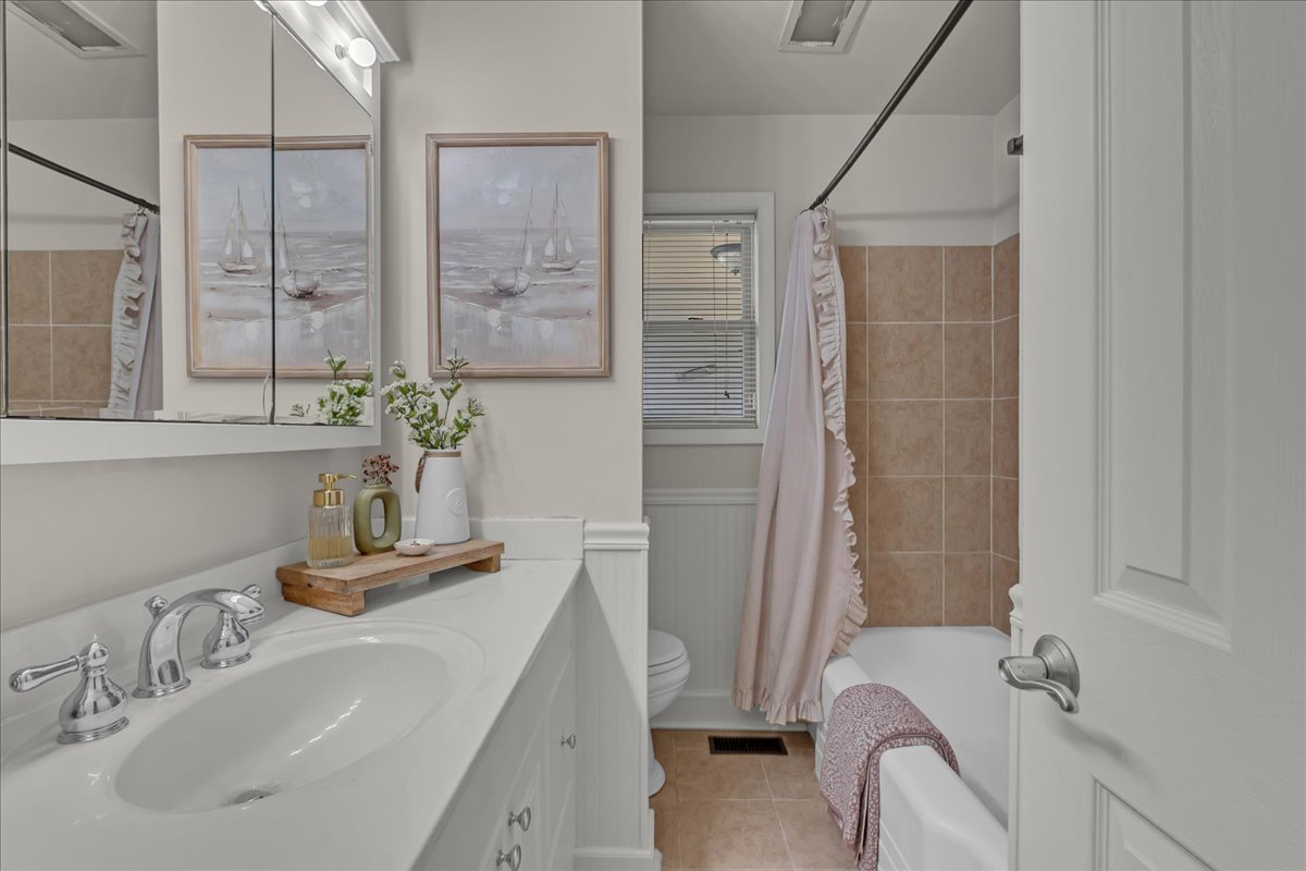 6726 E 28th Street Property Photo 30