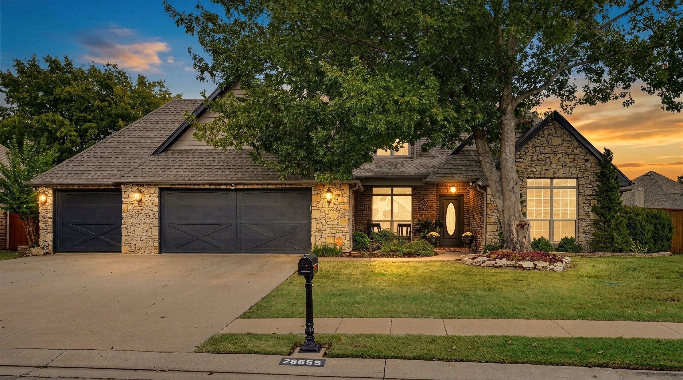 26655 Duck Pond Lane Property Photo 1