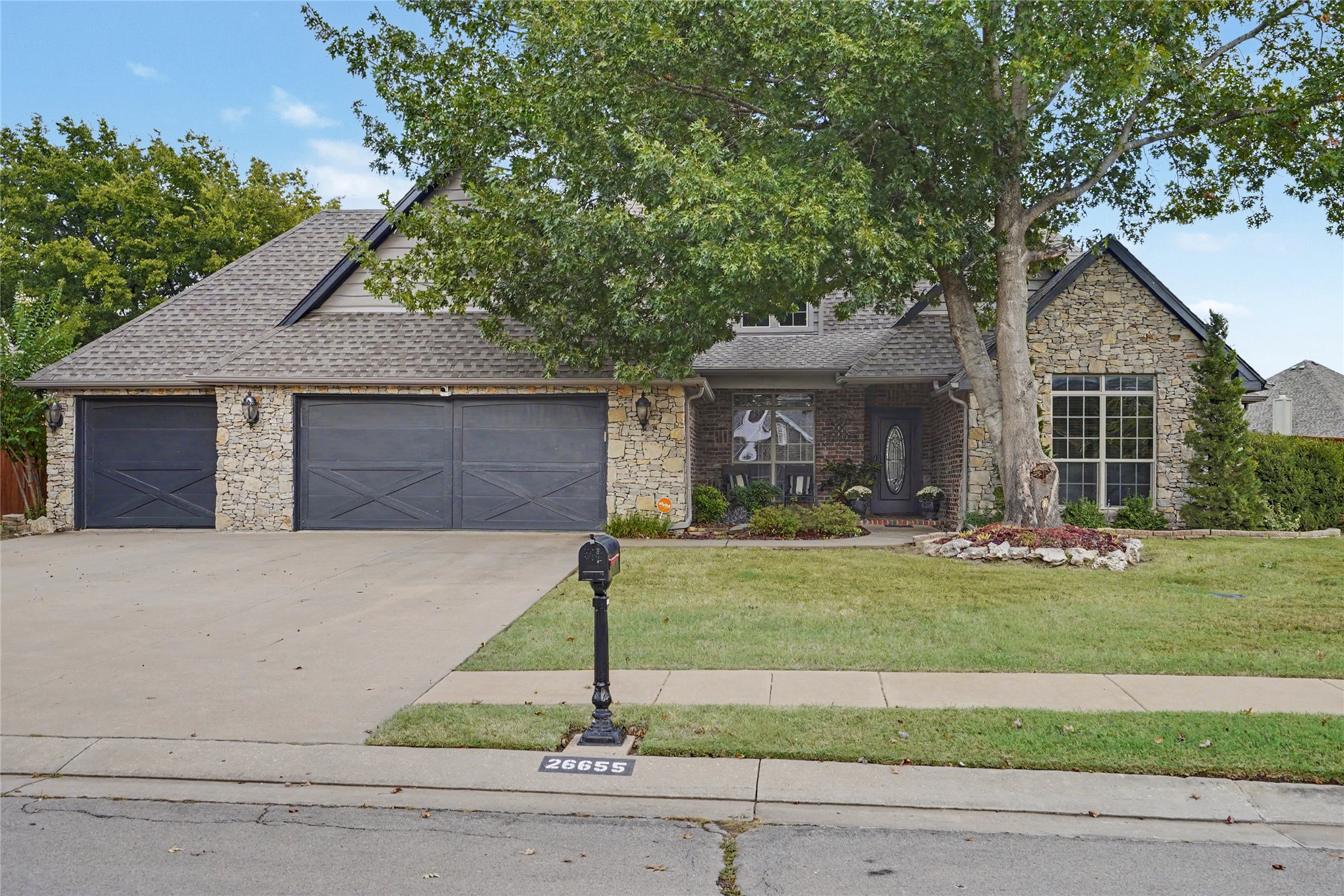 26655 Duck Pond Lane Property Photo 2