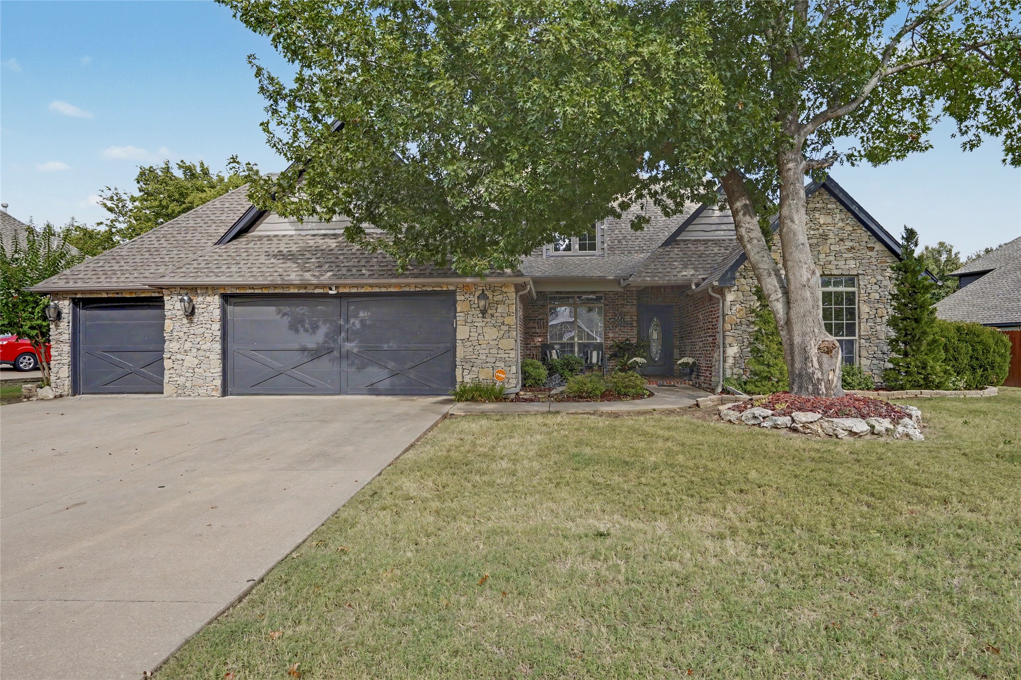26655 Duck Pond Lane Property Photo 3