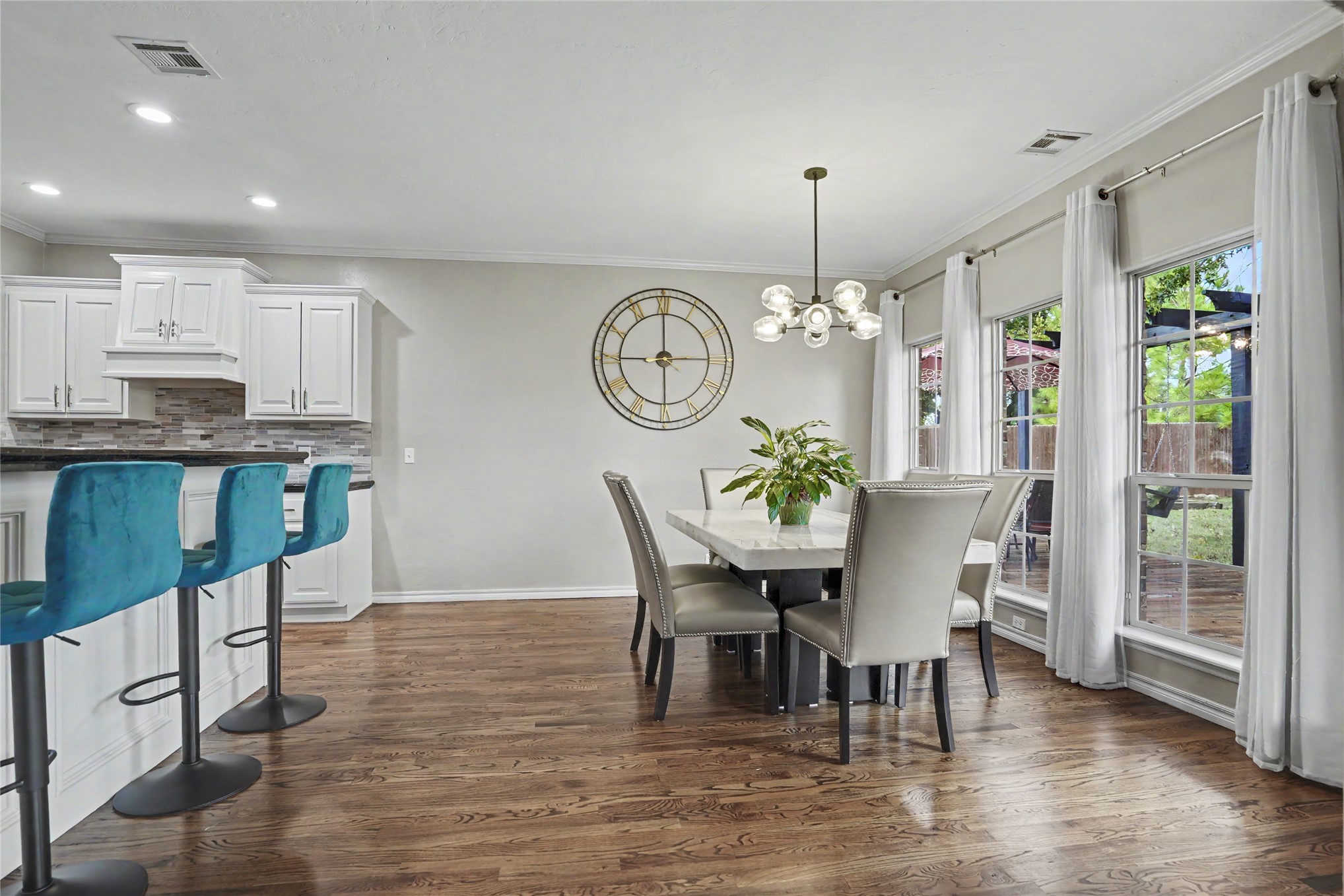 26655 Duck Pond Lane Property Photo 10