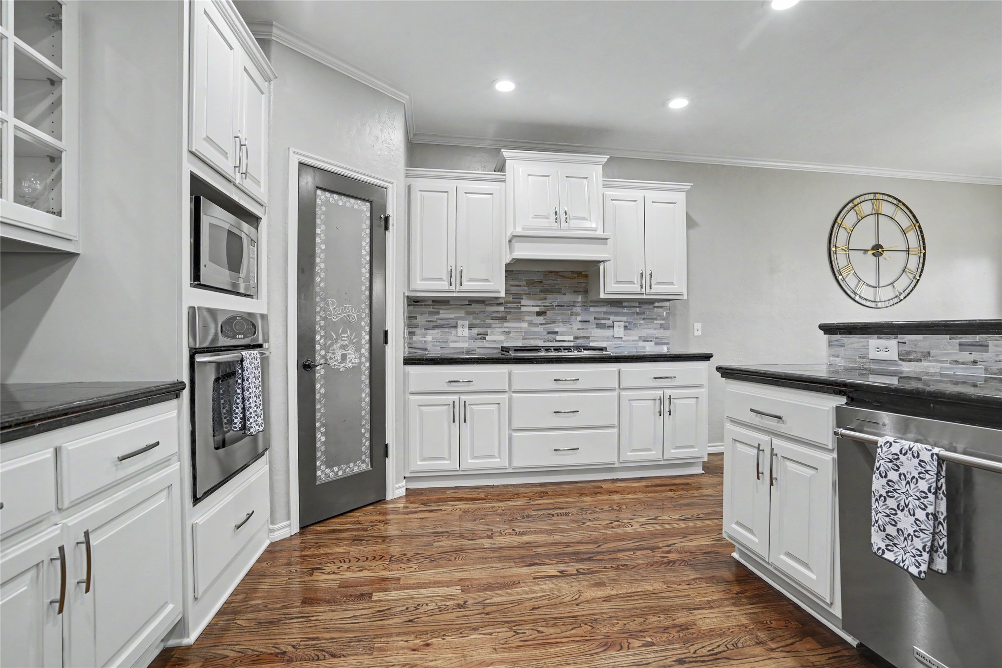 26655 Duck Pond Lane Property Photo 12