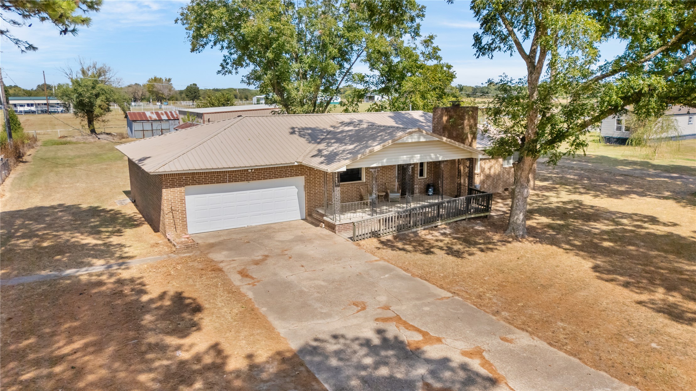 422339 Hwy 266 Property Photo 2