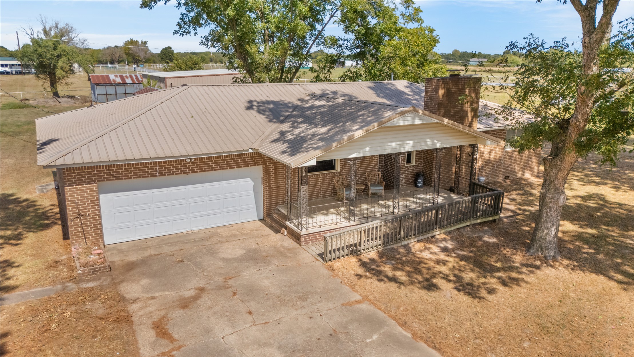 422339 Hwy 266 Property Photo 3