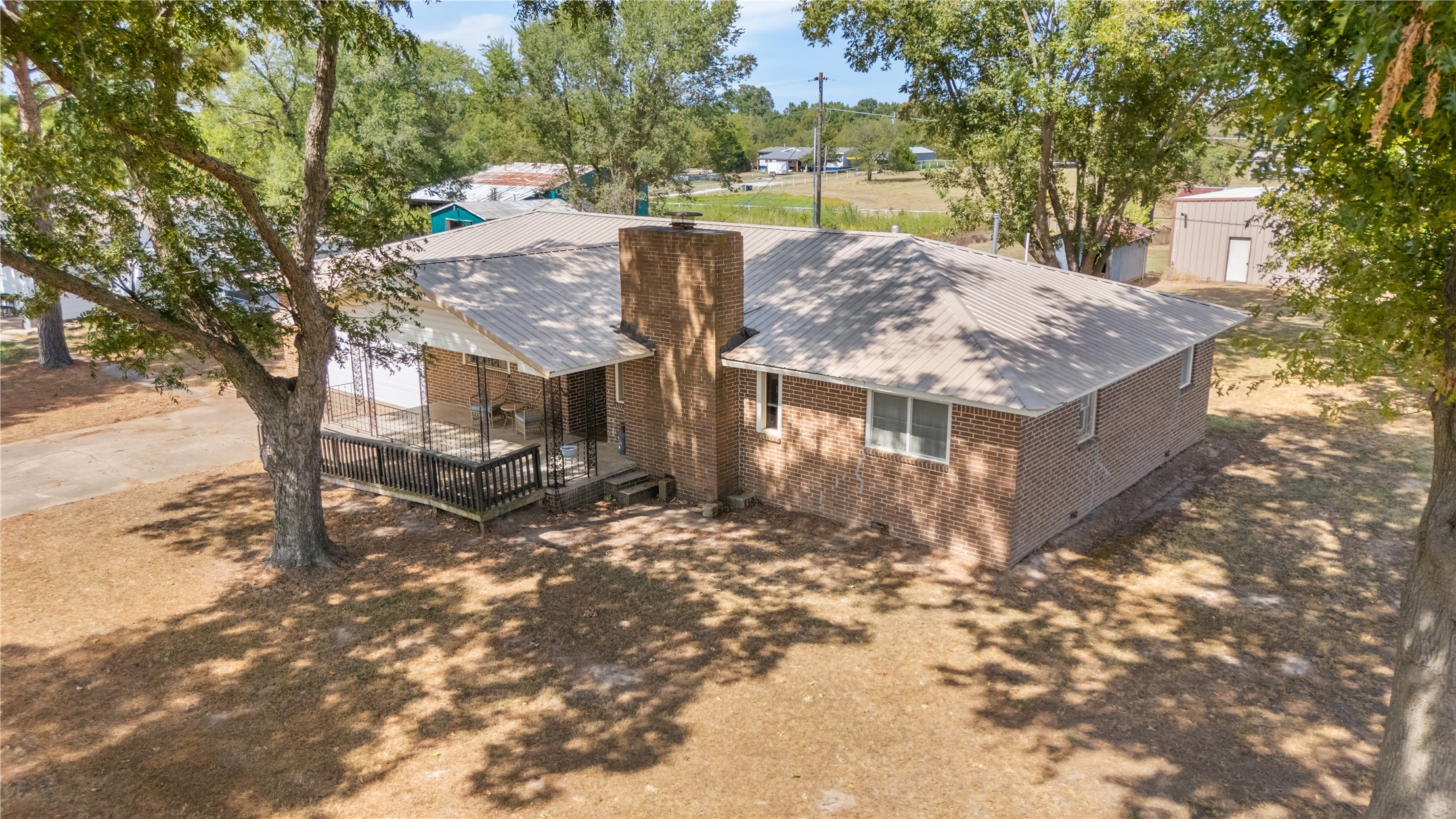 422339 Hwy 266 Property Photo 5