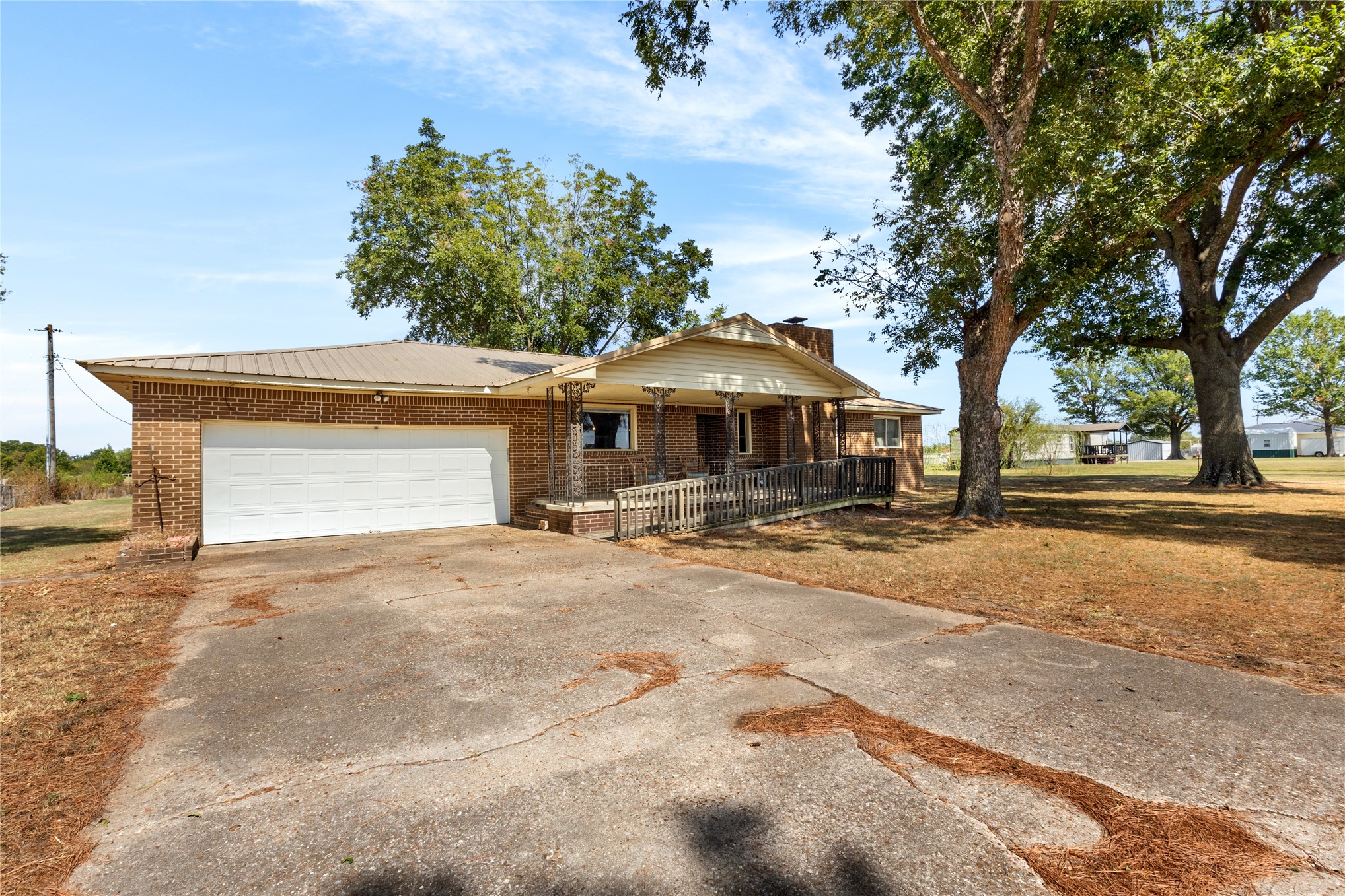422339 Hwy 266 Property Photo 8