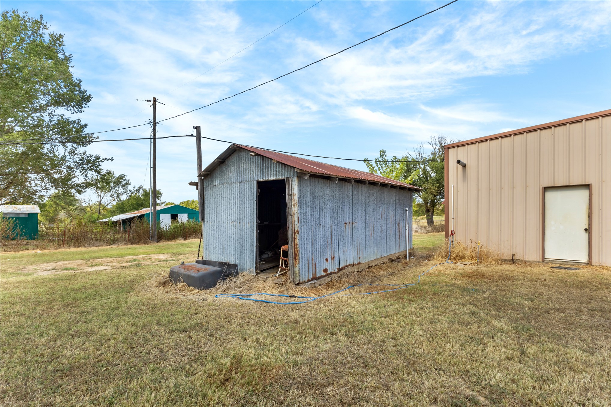 422339 Hwy 266 Property Photo 52