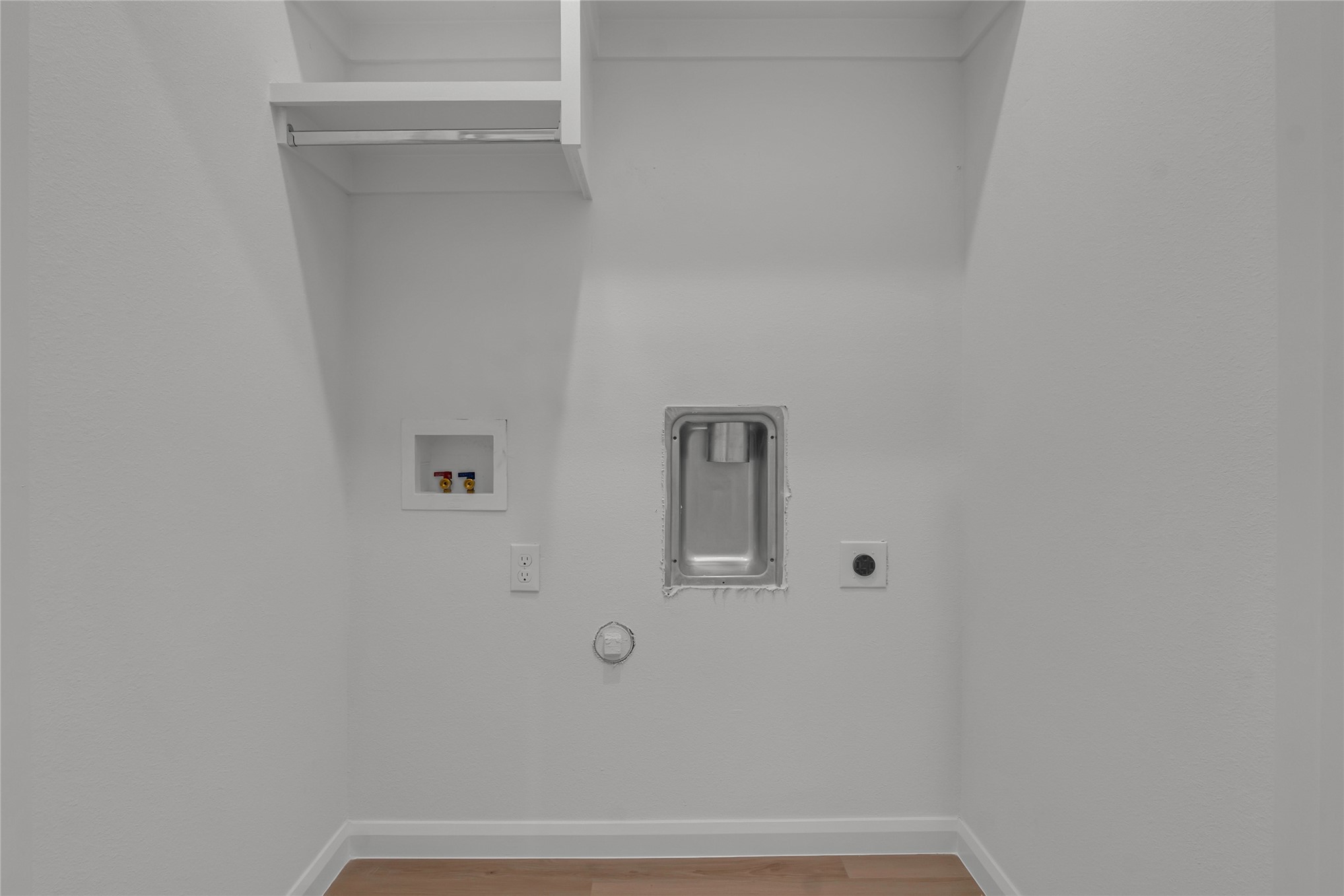620 E Seminole Place Property Photo 32