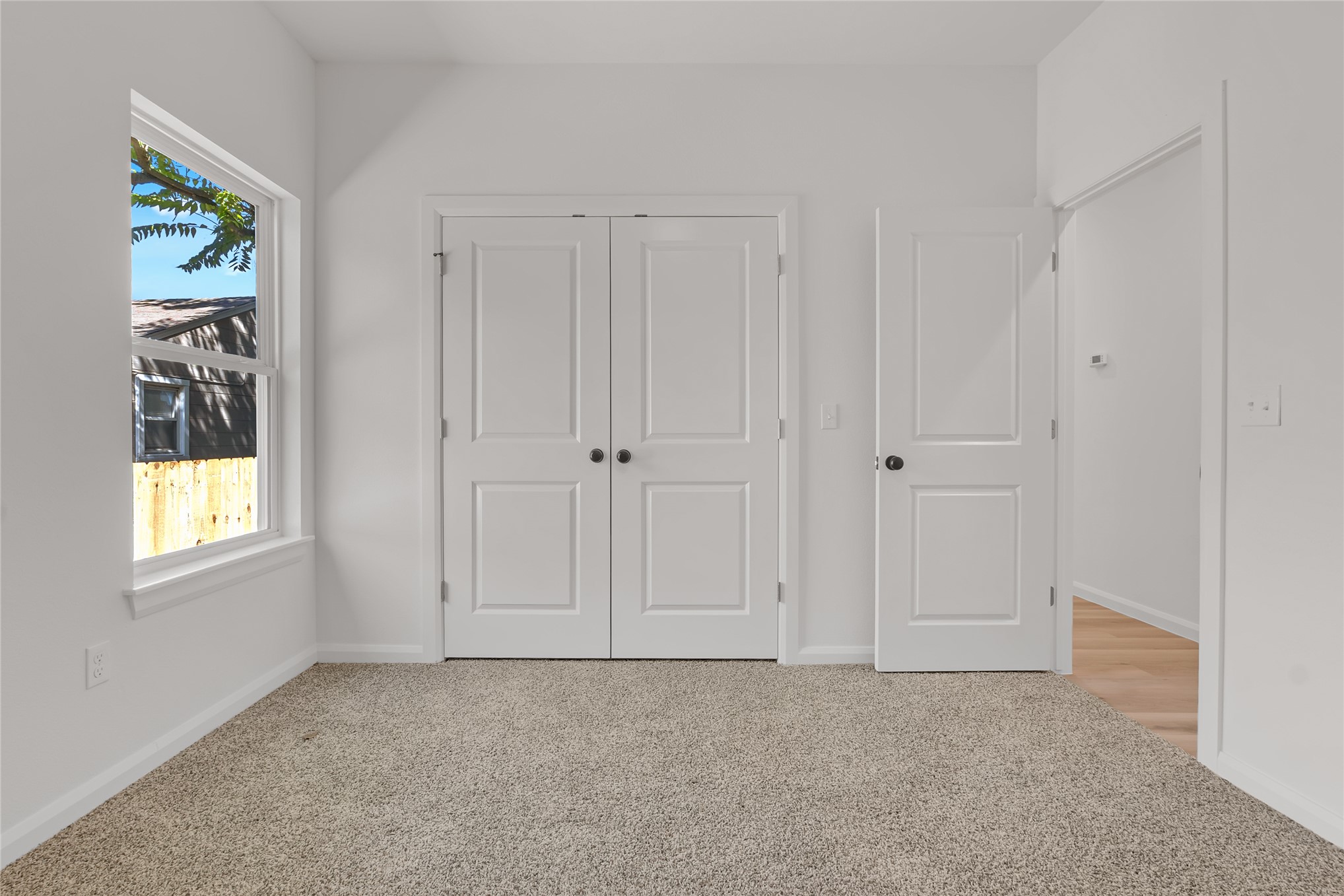 620 E Seminole Place Property Photo 38