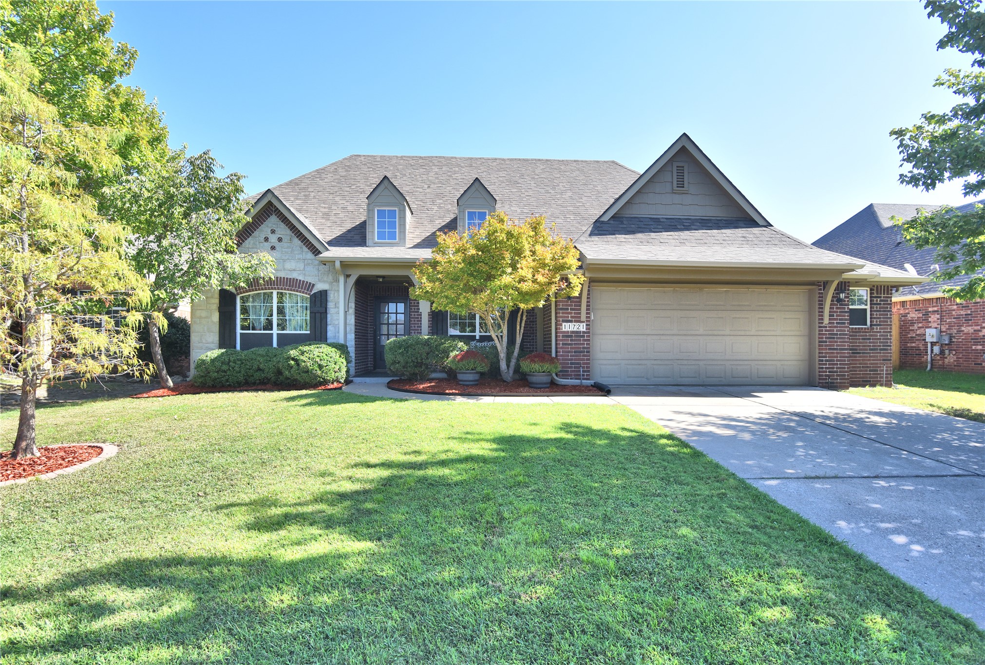 11721 Vine Place Property Photo 1