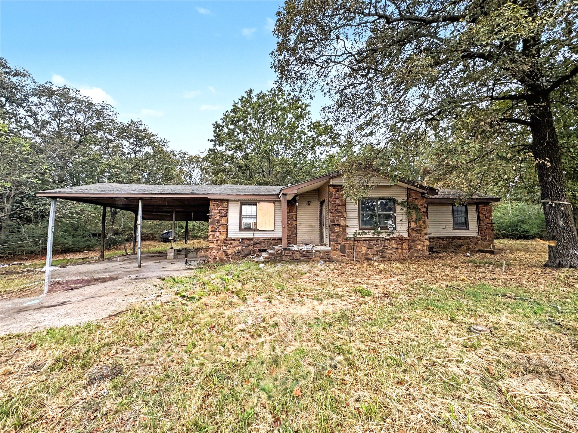 27901 S 549 Road Property Photo 1