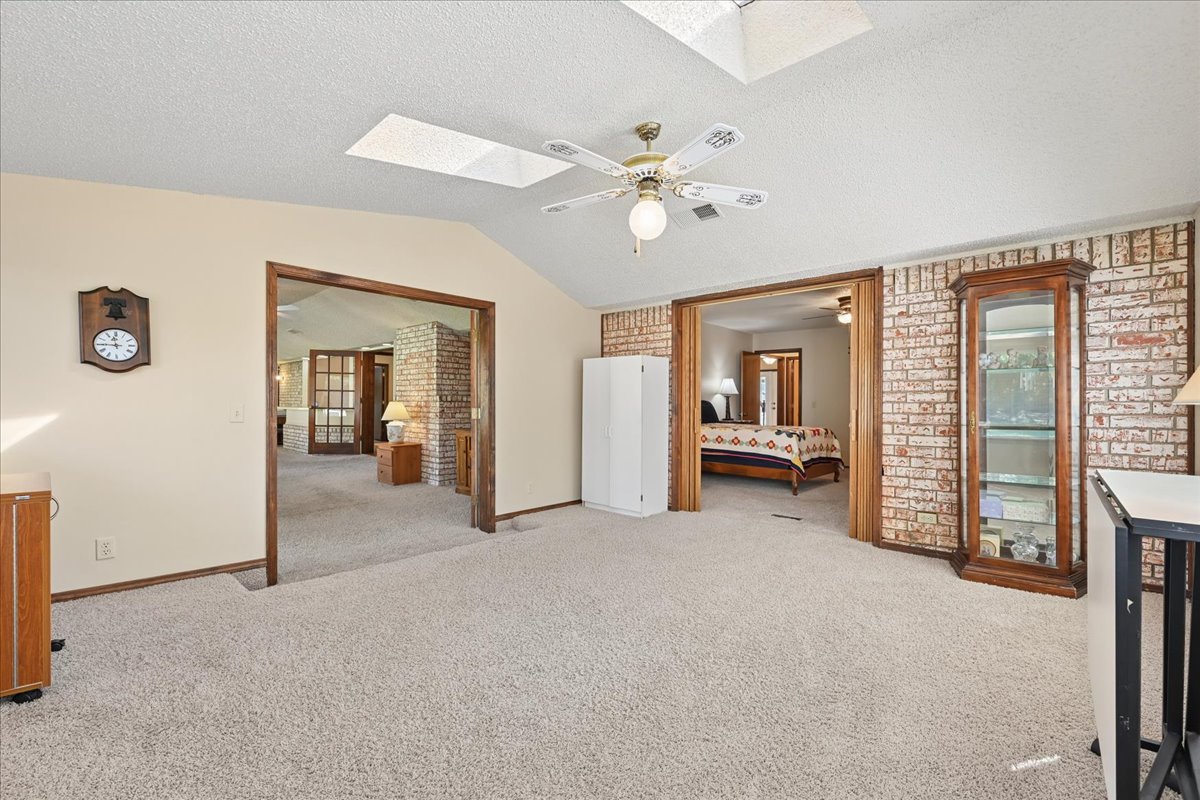 6618 S 76th East Avenue Property Photo 16