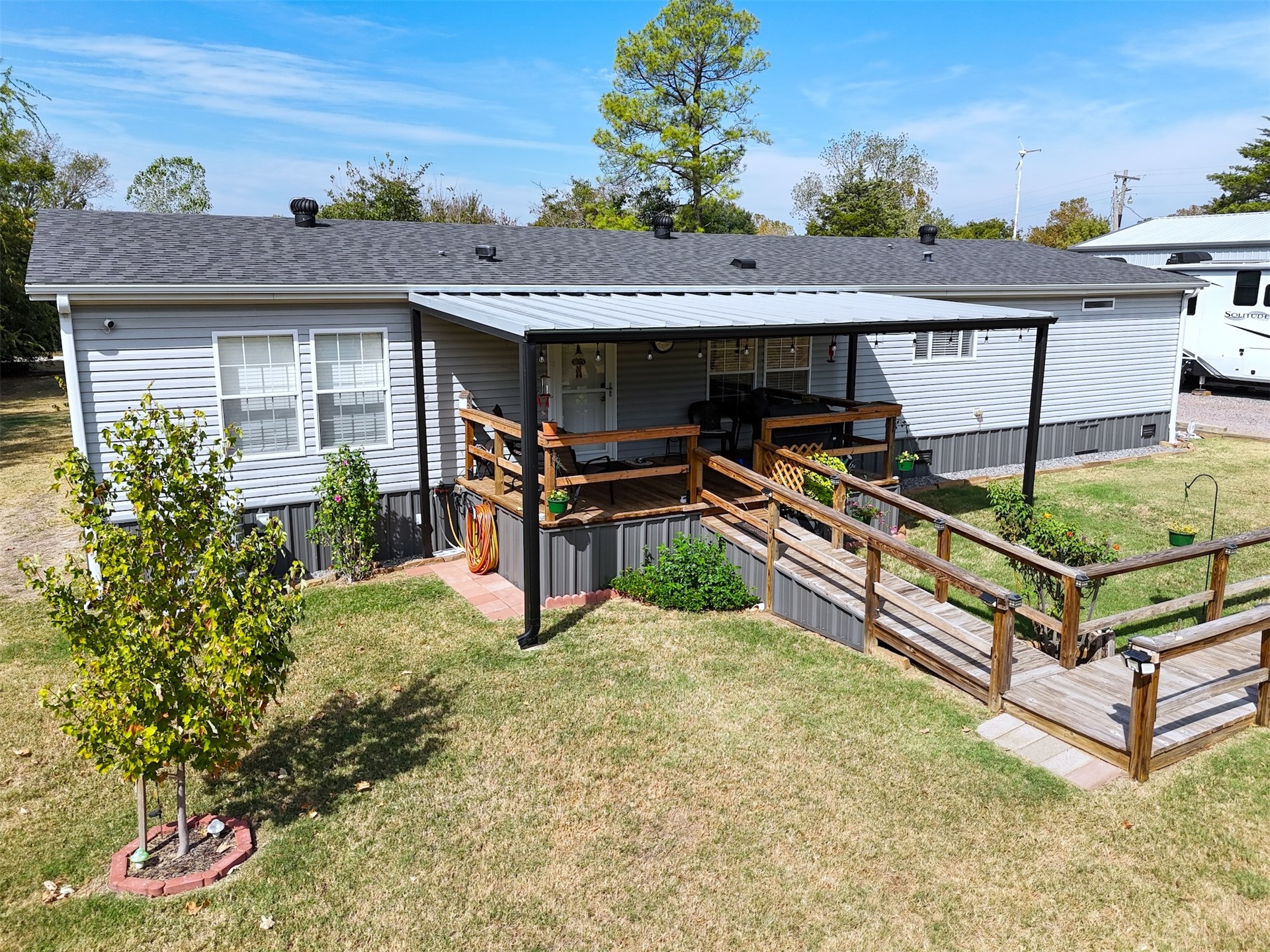 8871 Lorene Street Property Photo 9