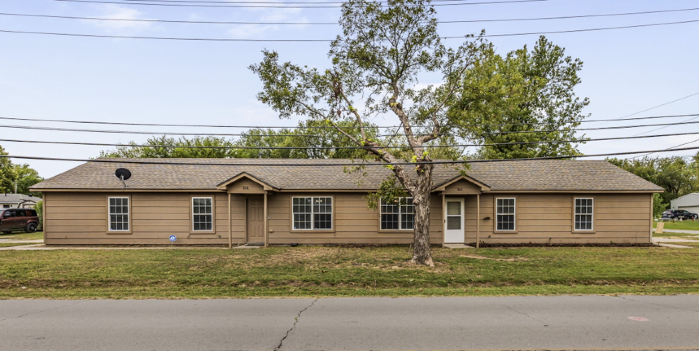 804 S 12th Street Property Photo 1