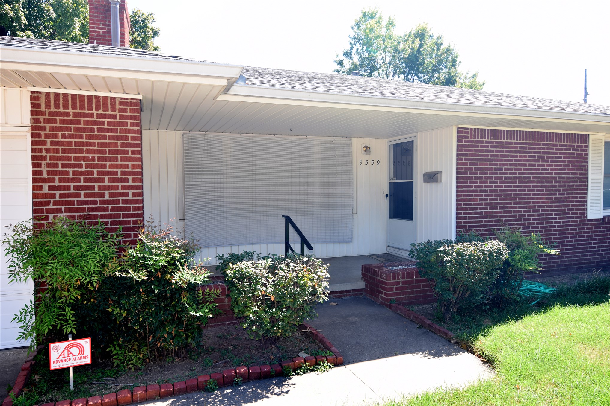 3559 S Toledo Place Property Photo 2