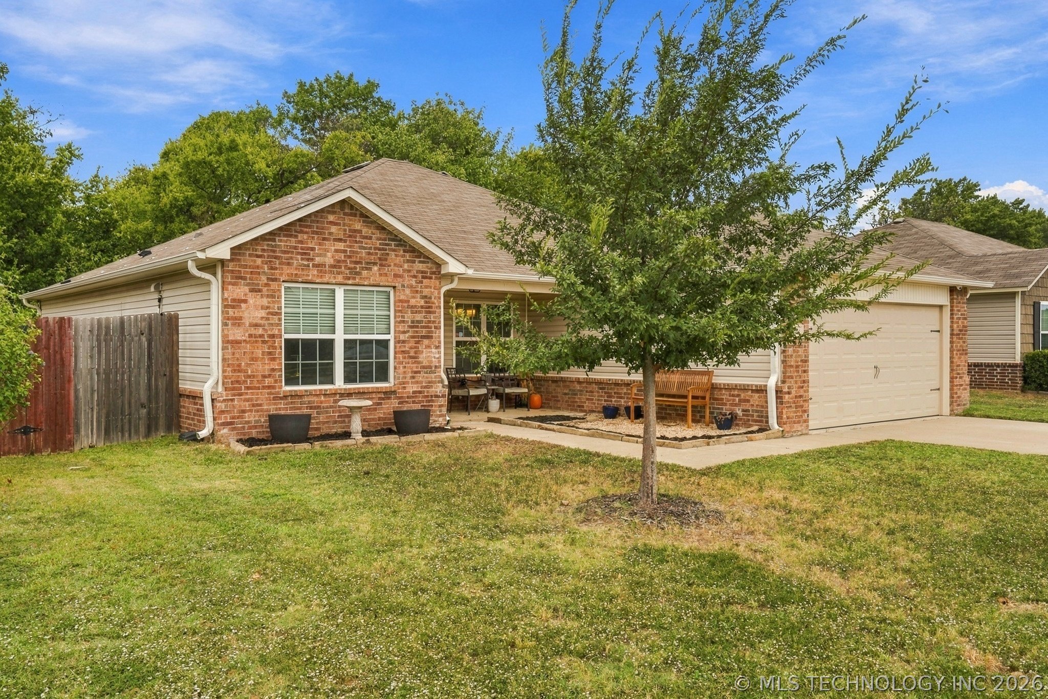 14734 S Hudson Avenue Property Photo 2