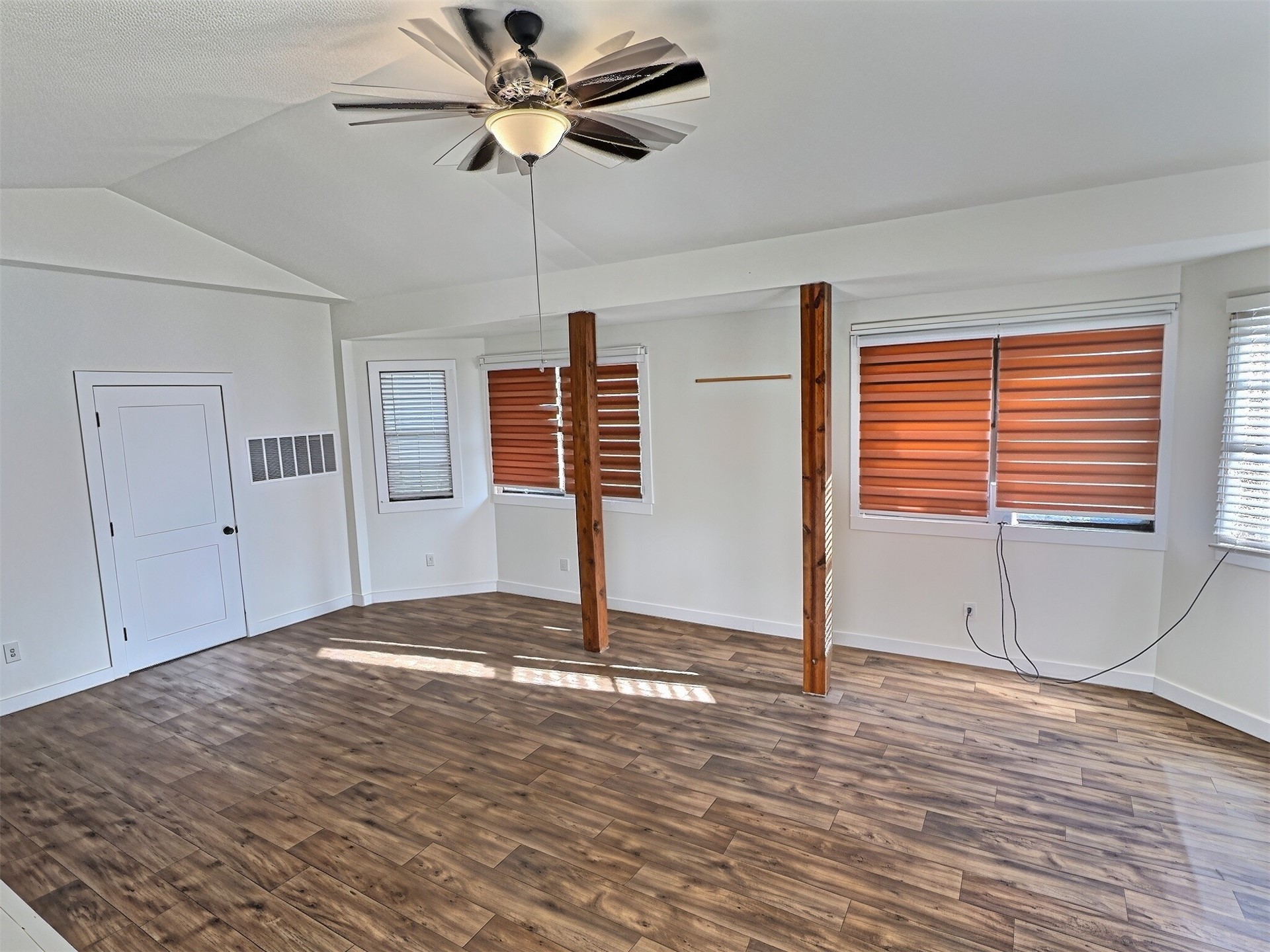2635188 Property Photo 6