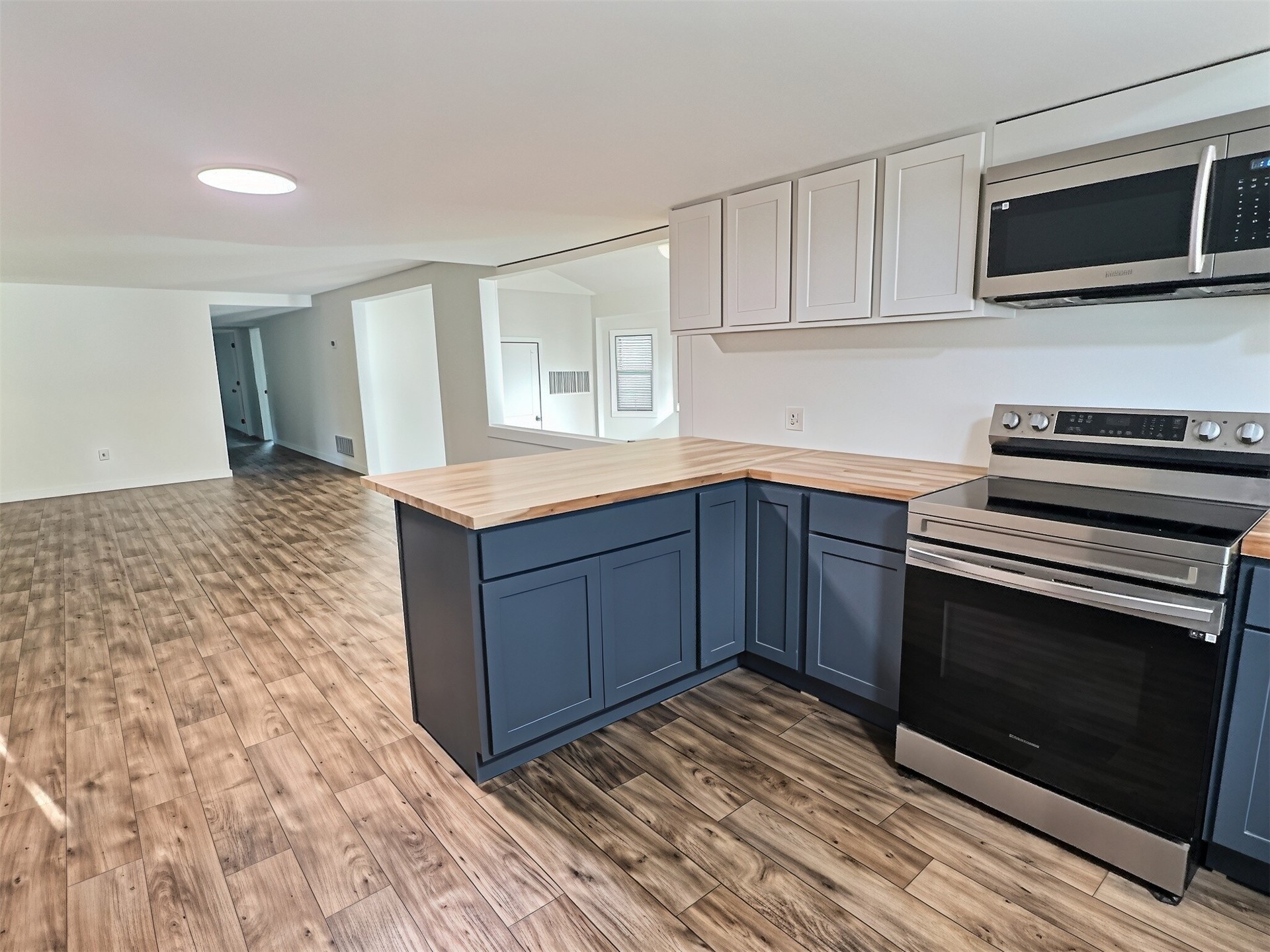 2635188 Property Photo 7