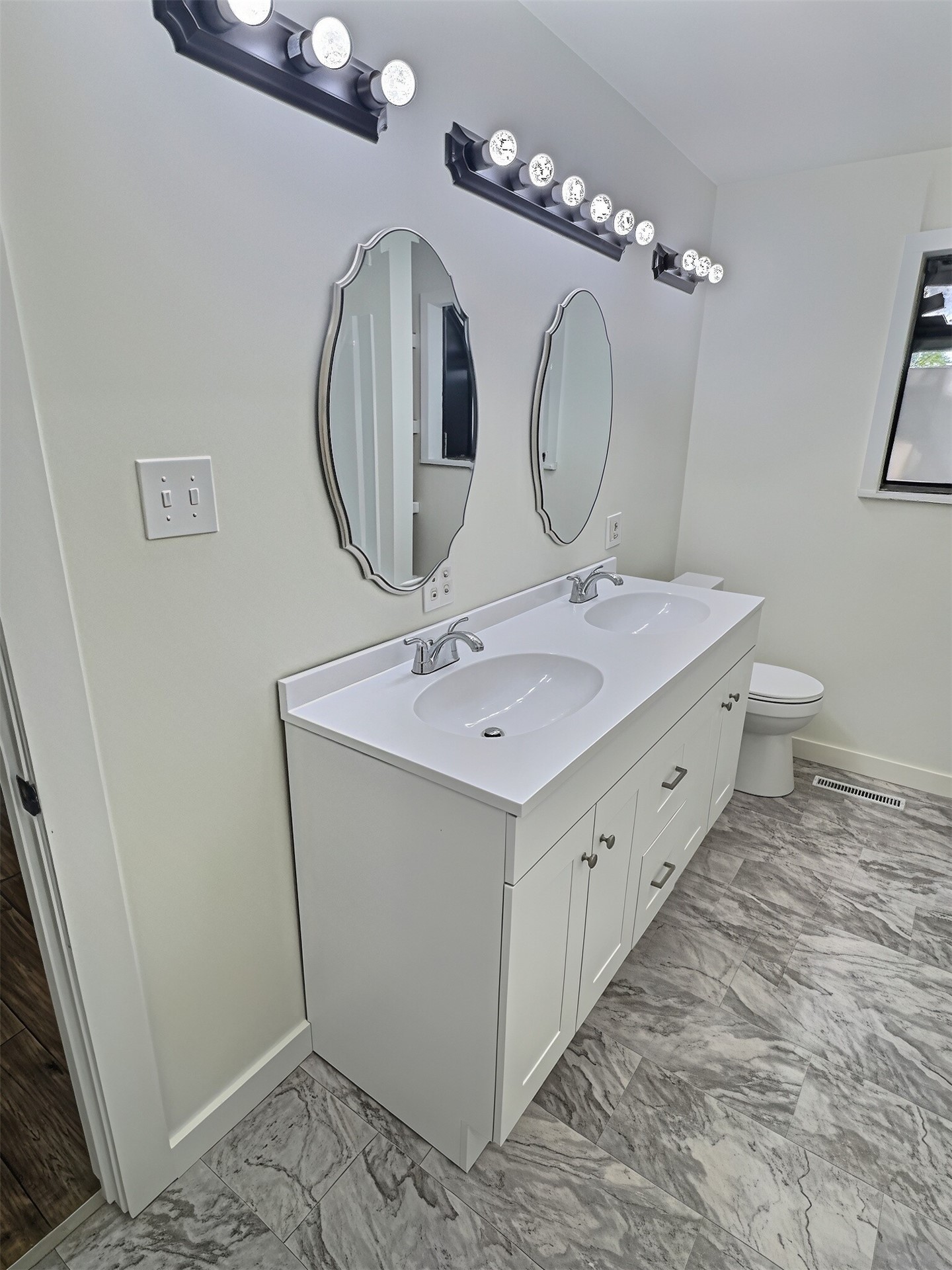 2635188 Property Photo 14