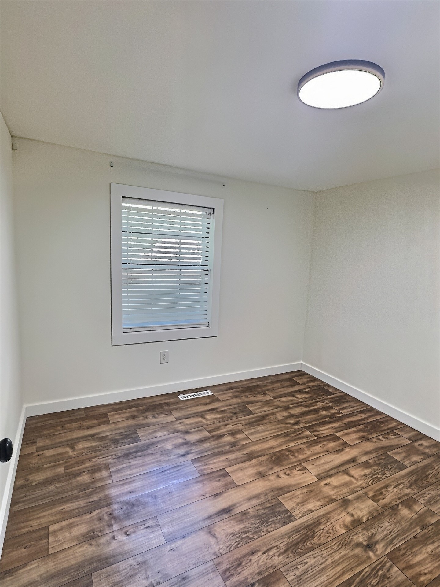 2635188 Property Photo 18