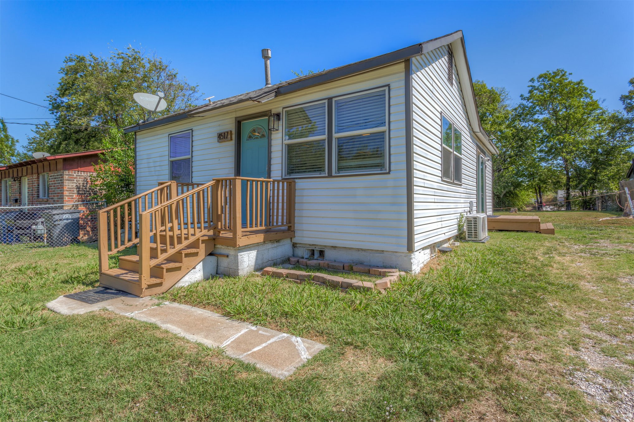 4517 S Waco Avenue Property Photo 33