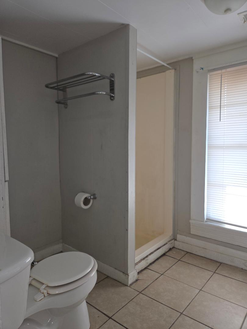 22 W Seneca Property Photo 11