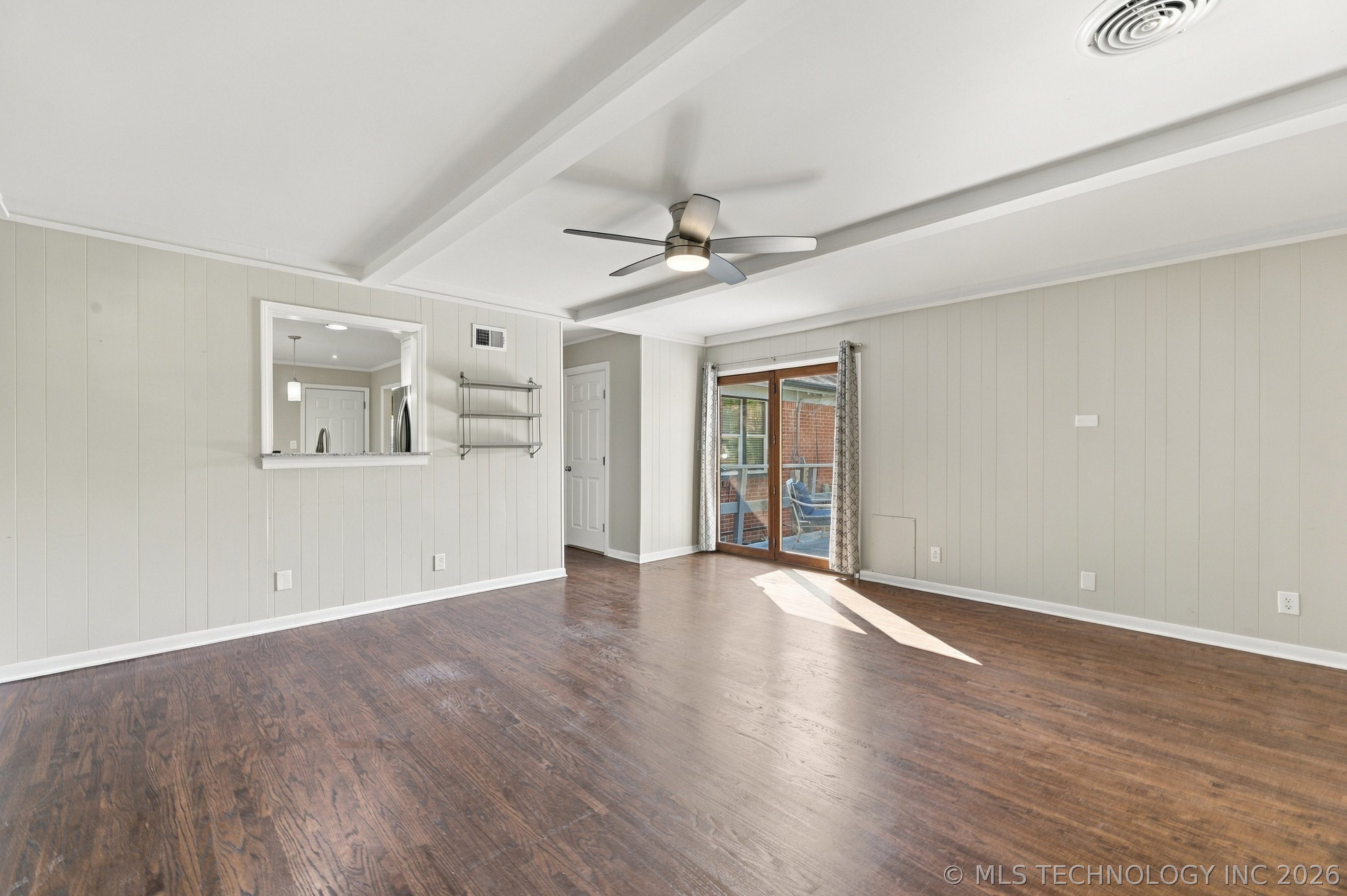 3714 S New Haven Avenue Property Photo 22