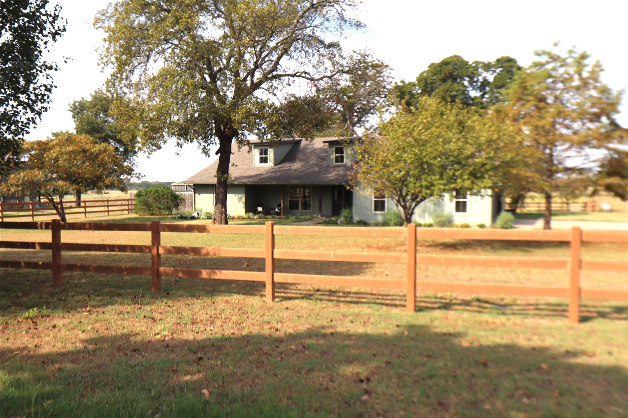 2 Hickory Place Property Photo 1