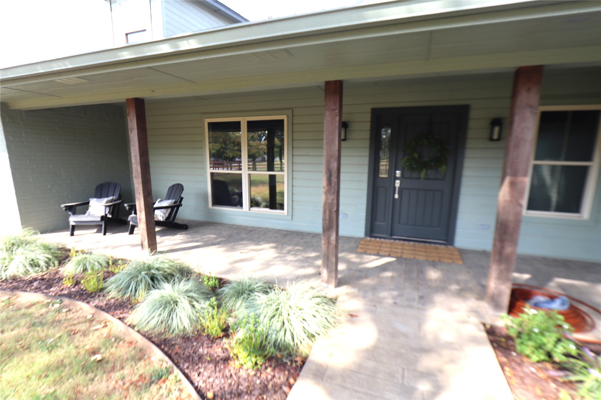 2 Hickory Place Property Photo 3