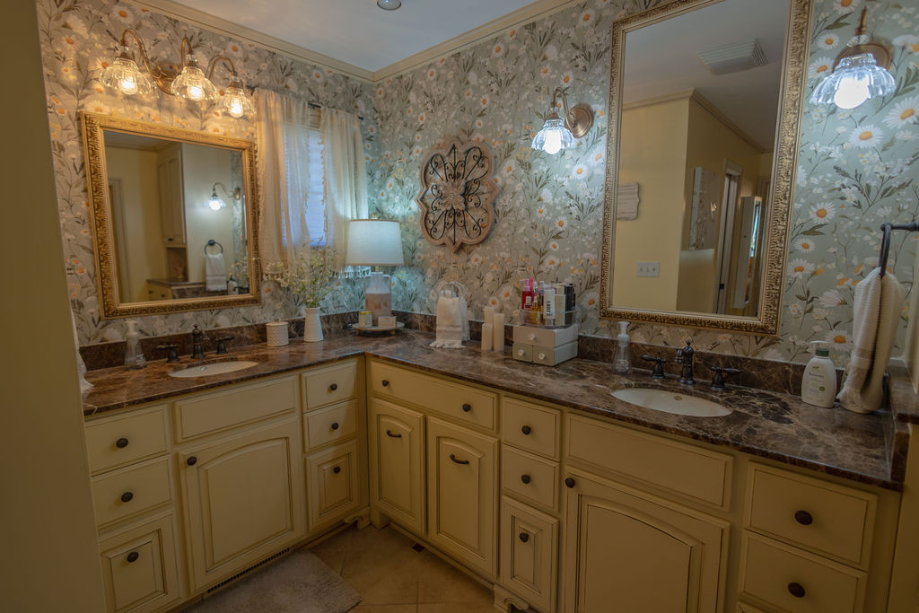 1010 N Faulkner Place Property Photo 34