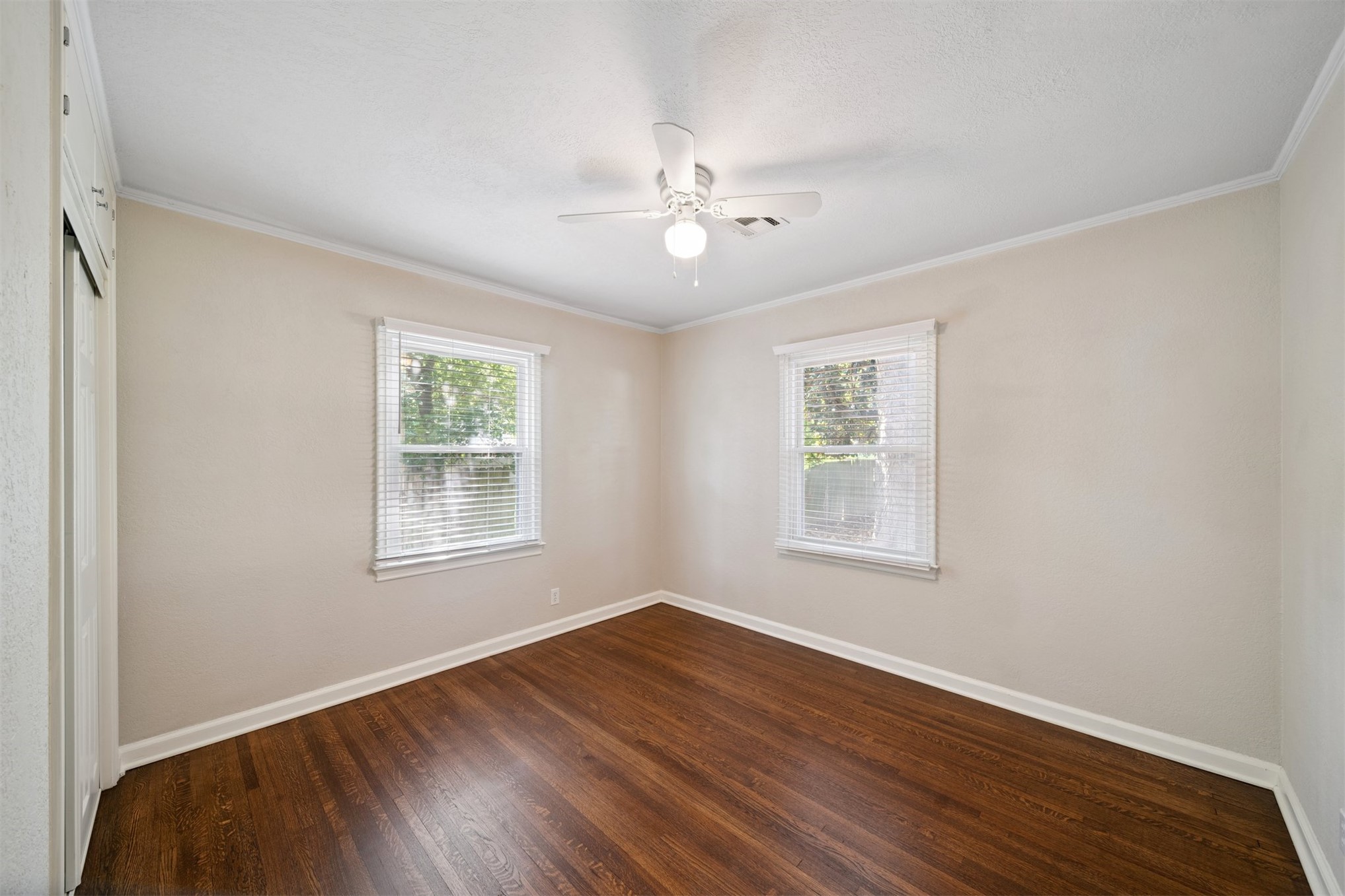330 E 46th Street Property Photo 9