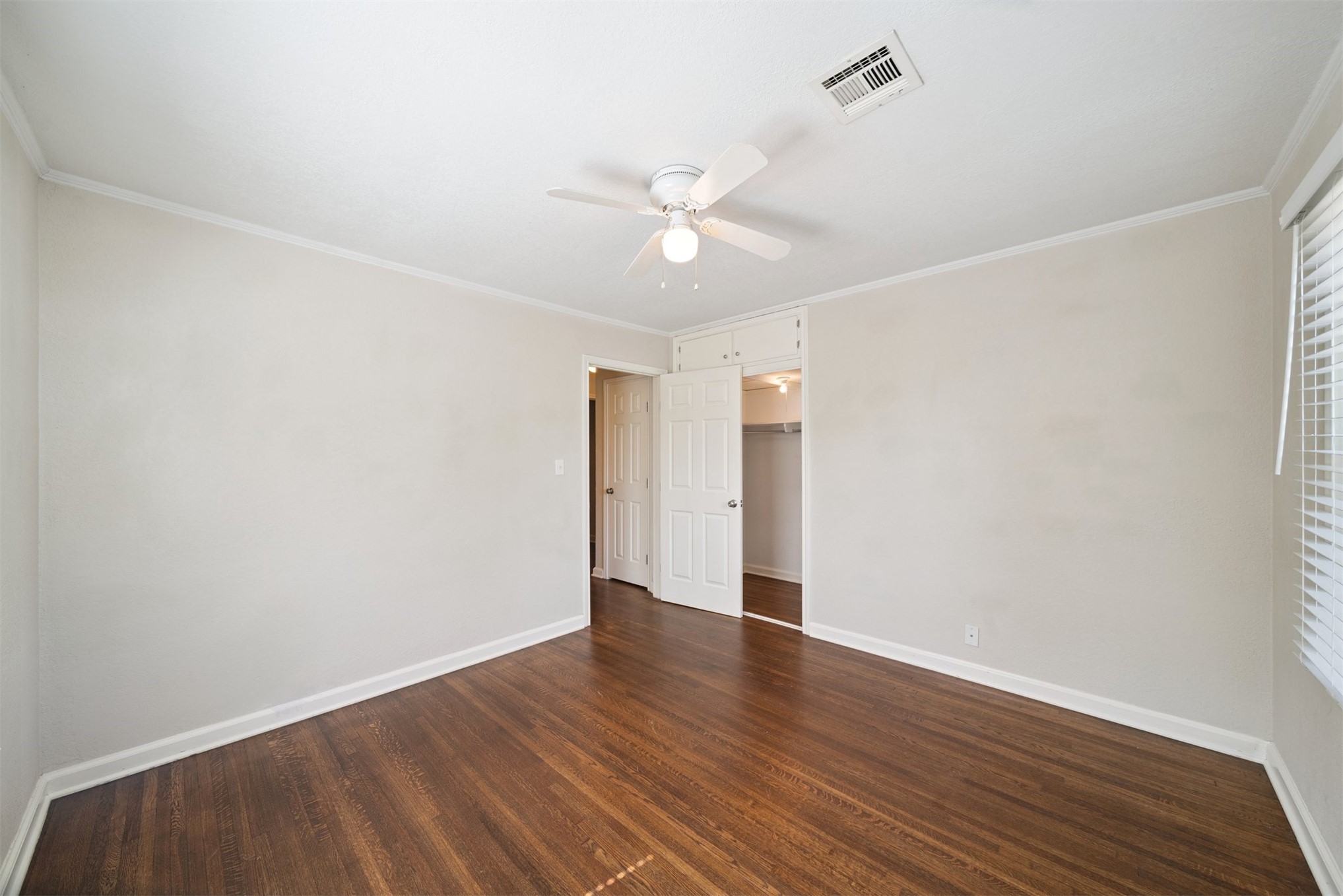 330 E 46th Street Property Photo 11