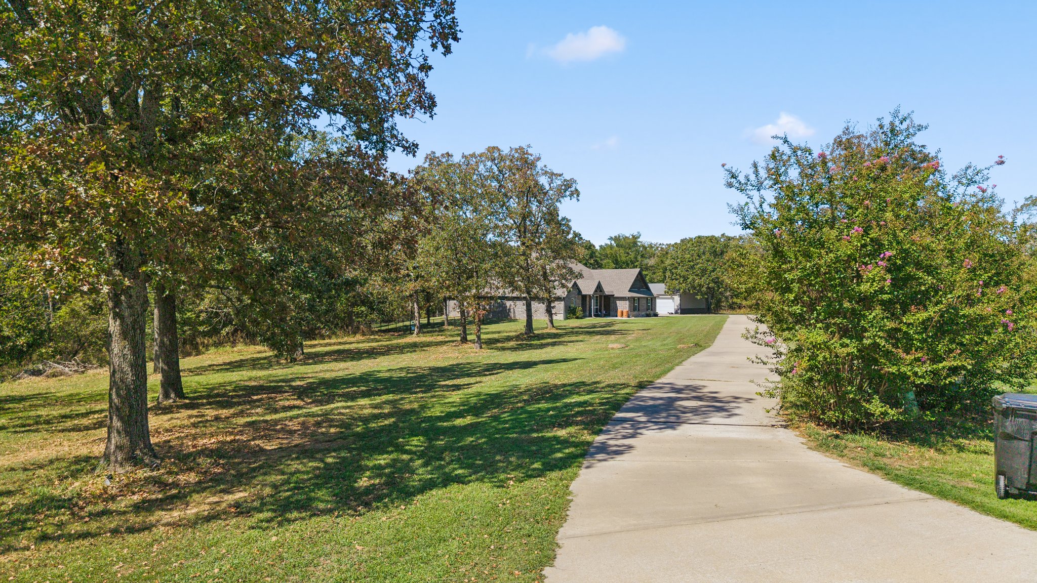 19412 Mountain Lane Property Photo 34