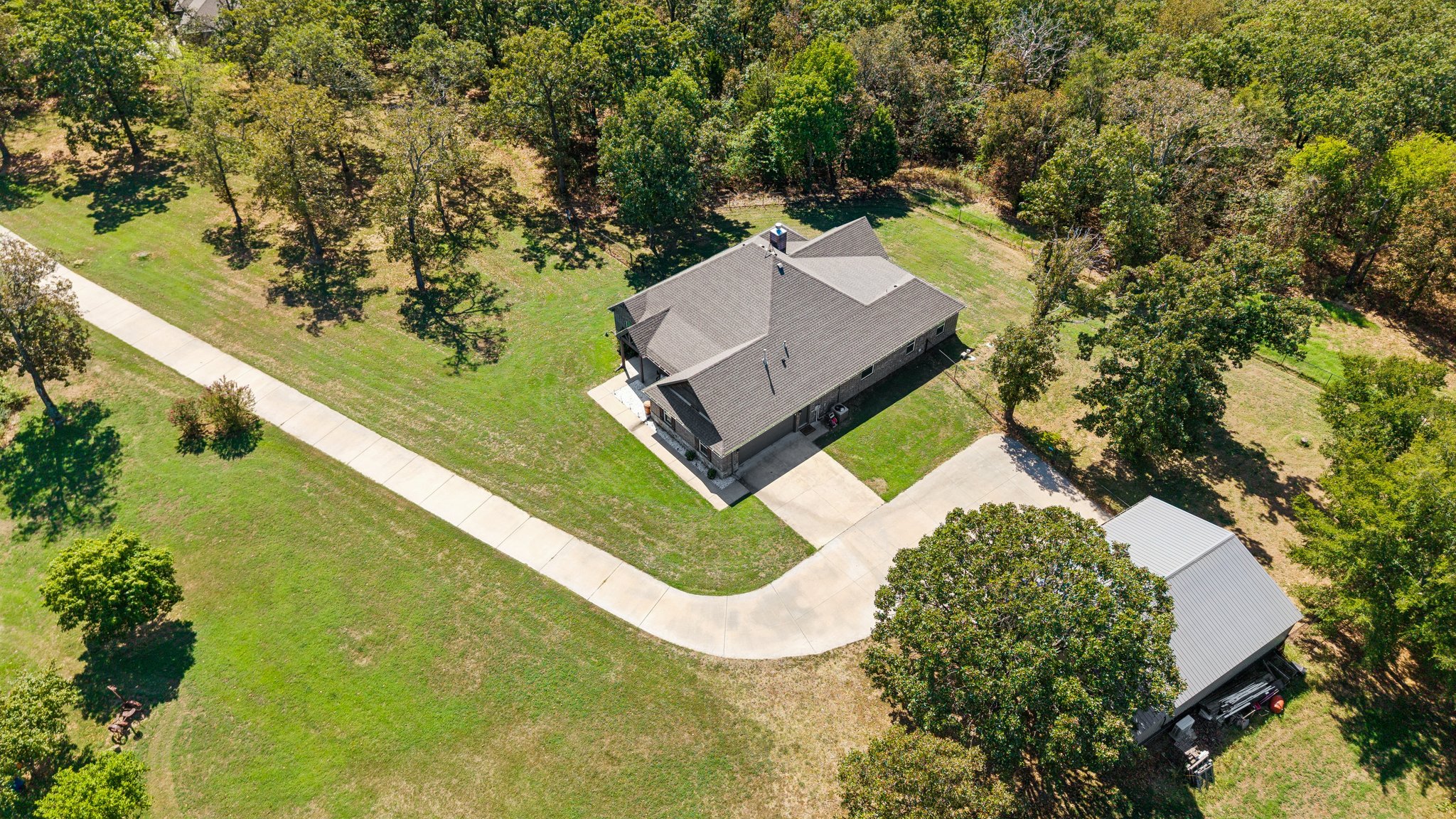 19412 Mountain Lane Property Photo 42