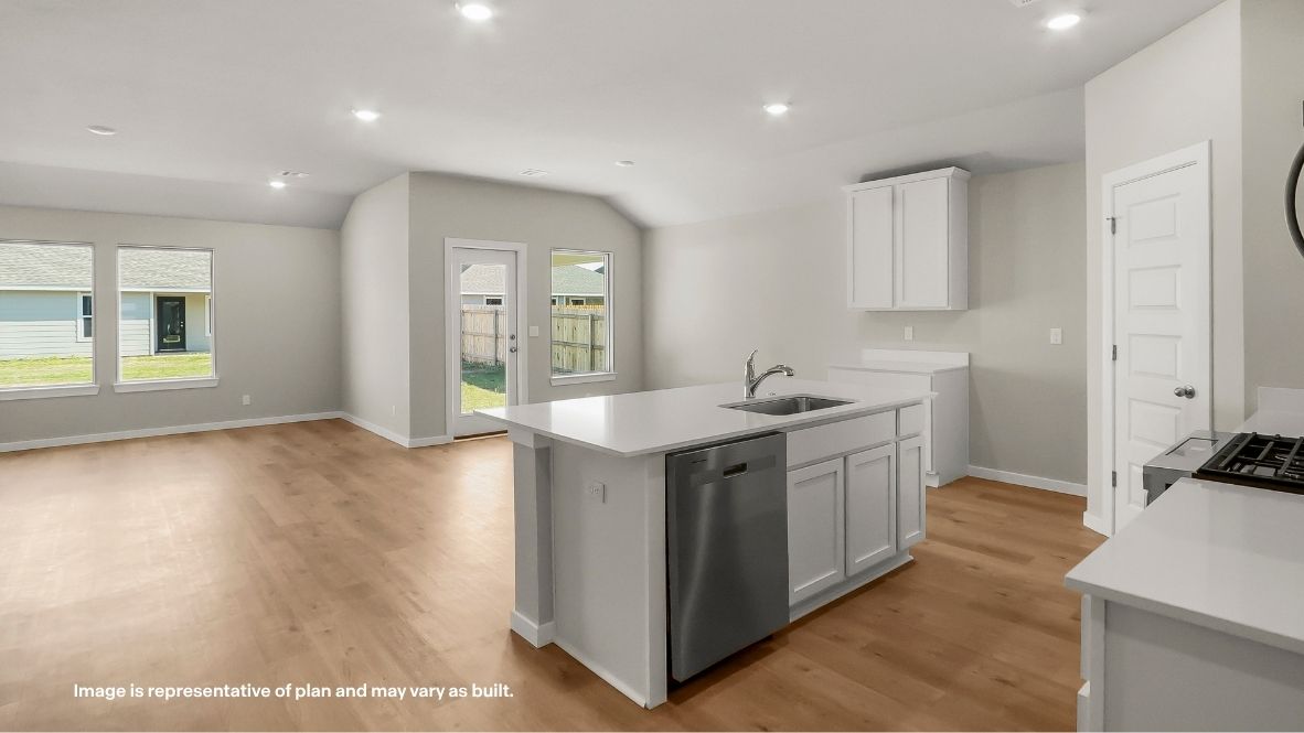 211 Washington Street Property Photo 4