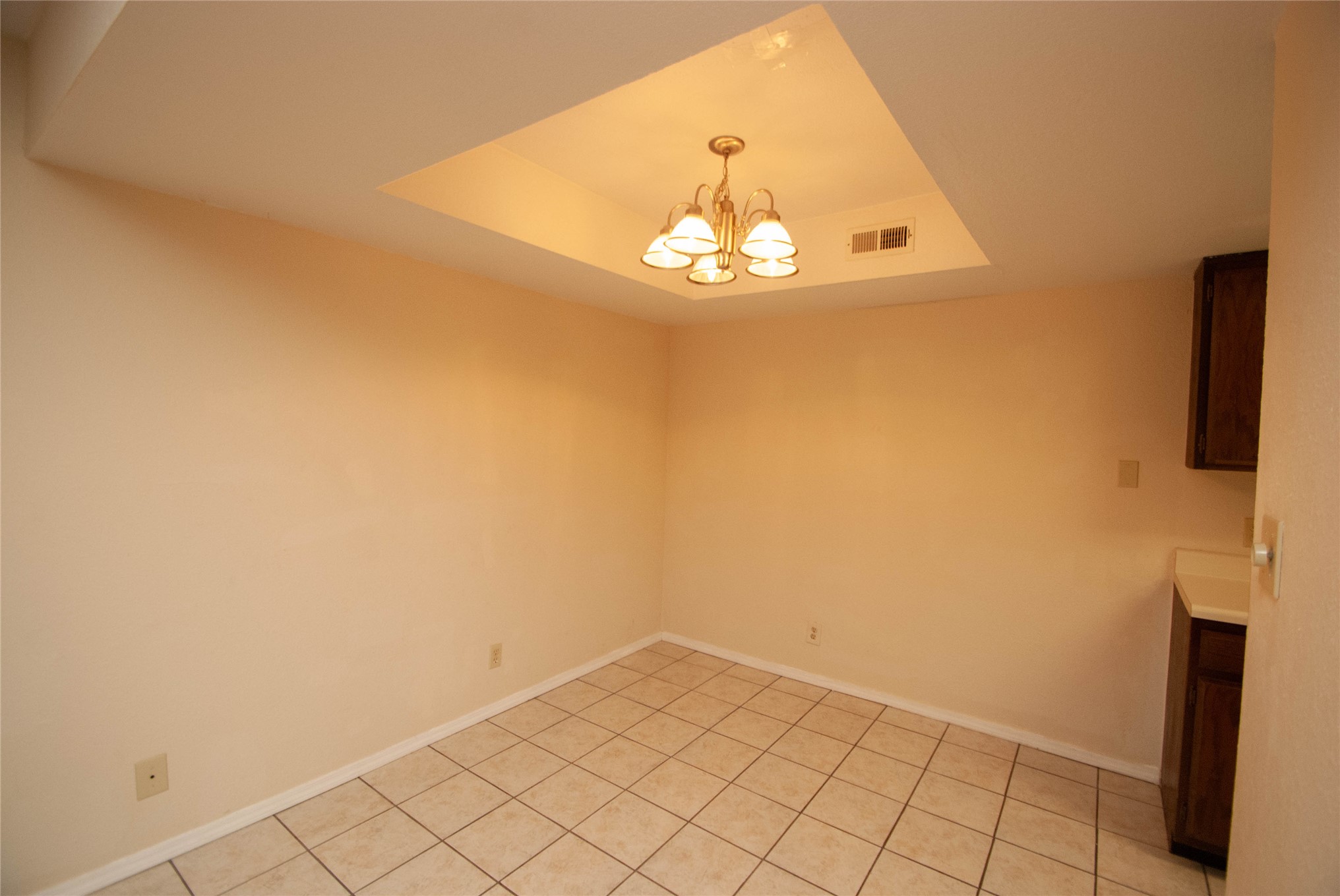 7903 E 66th Street 46k Property Photo 8