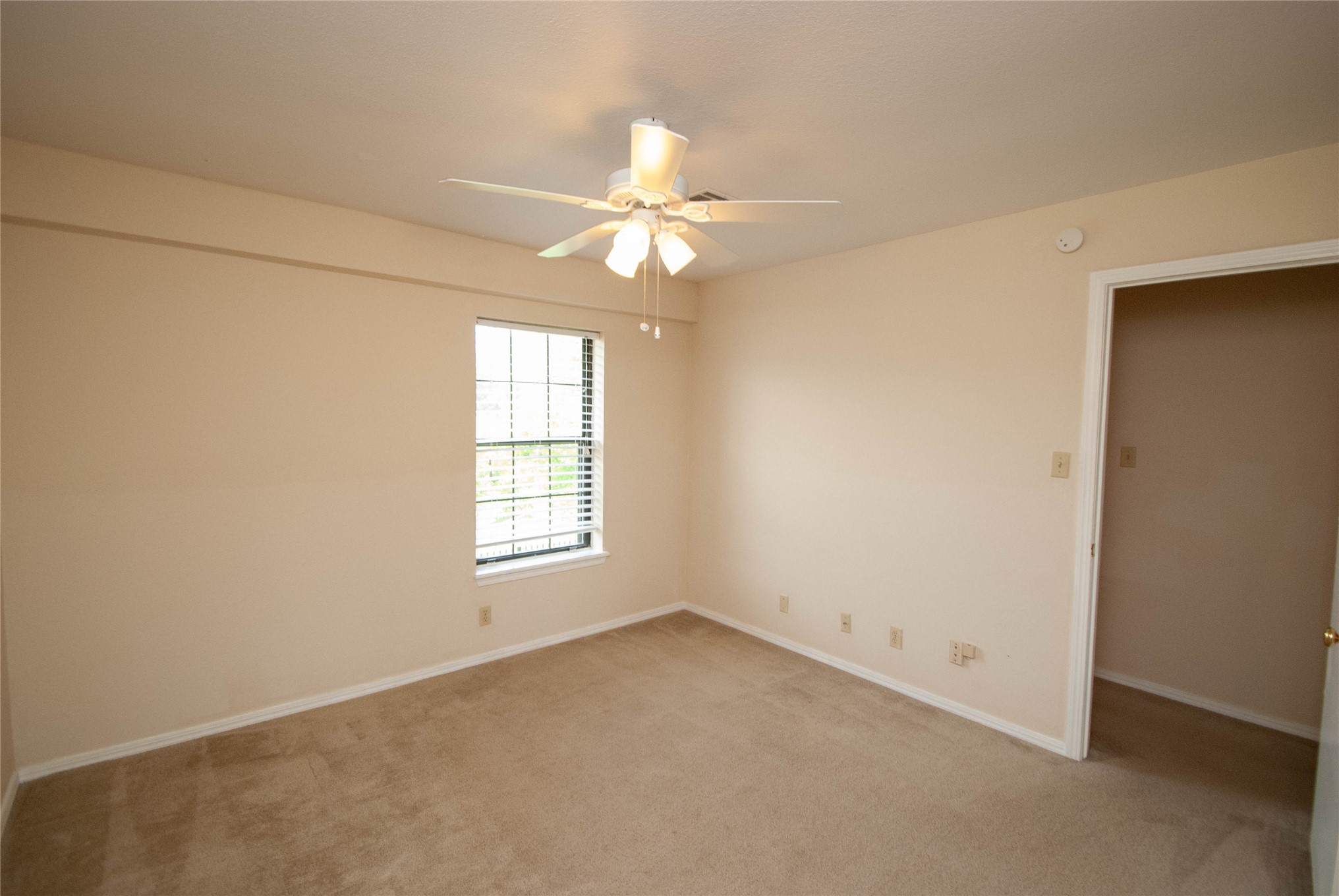 7903 E 66th Street 46k Property Photo 19