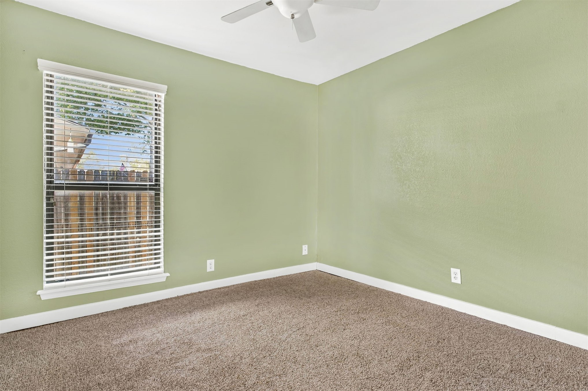 11711 E 78th Place North Property Photo 16