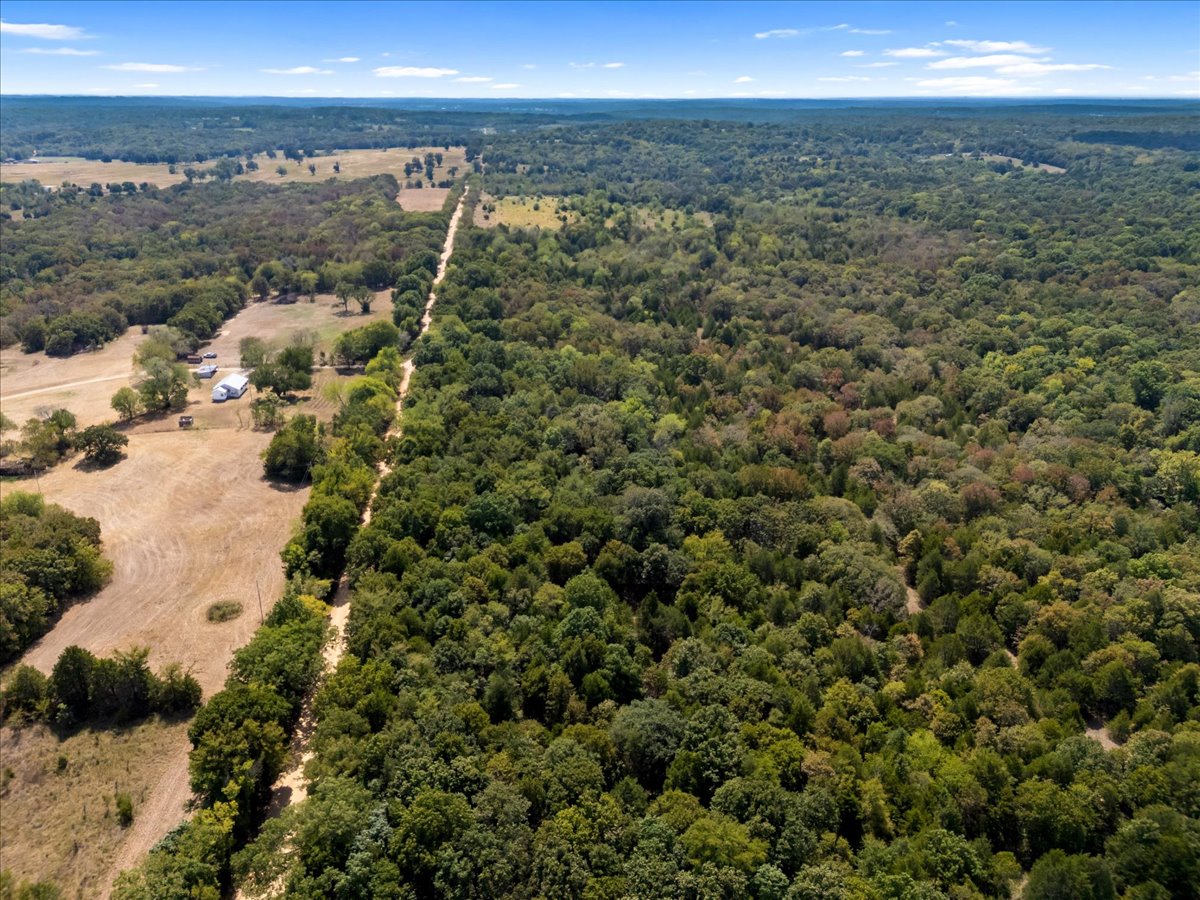 123 E 1410 Road Property Photo 43