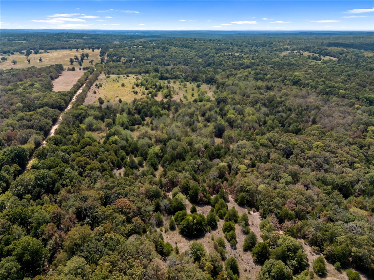 123 E 1410 Road Property Photo 44