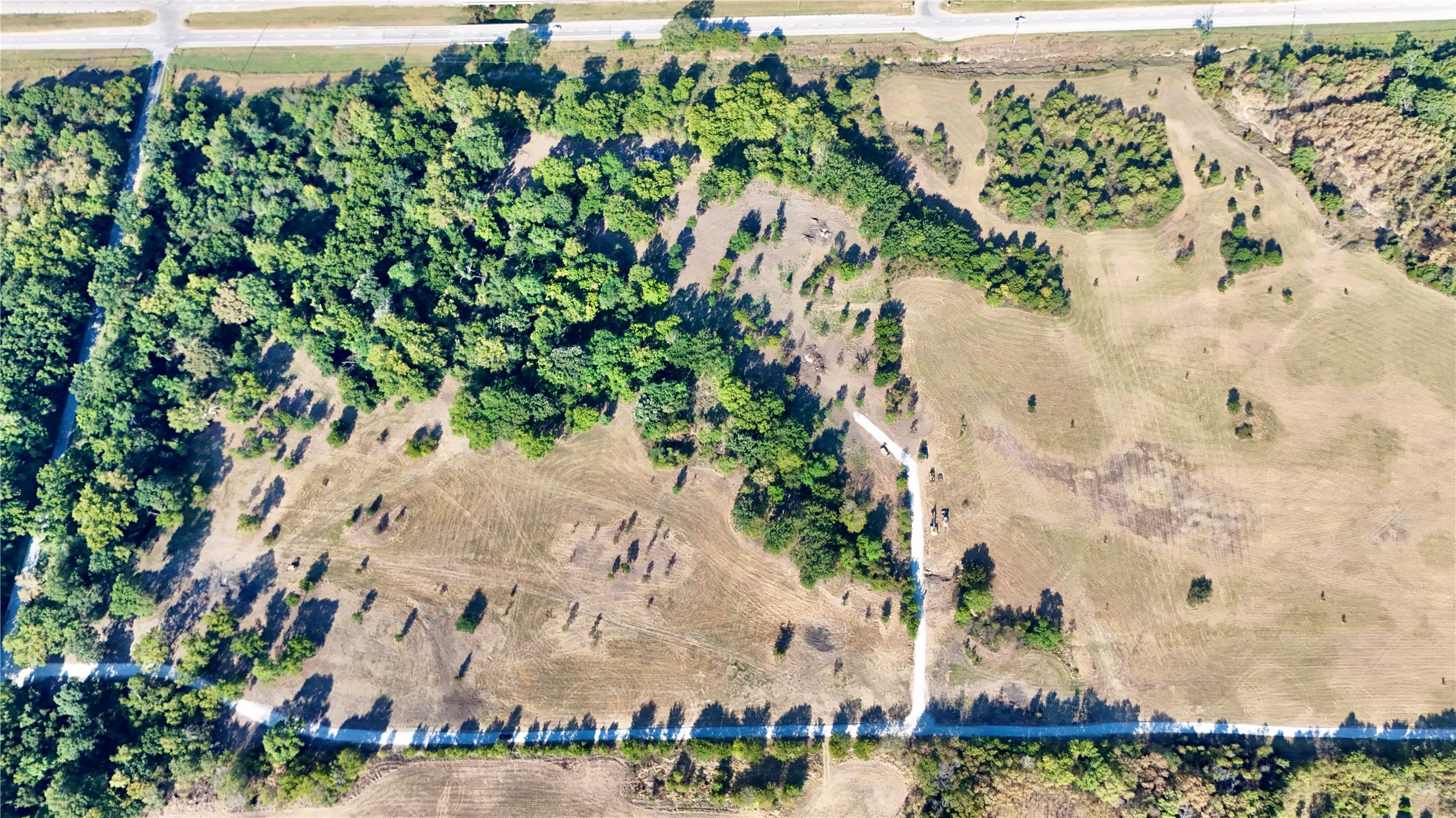 1 W 3200 Road Property Photo 5