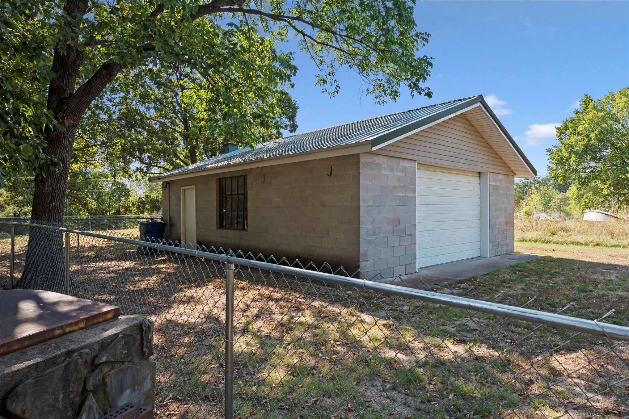 65451 E 256 Road Property Photo 10