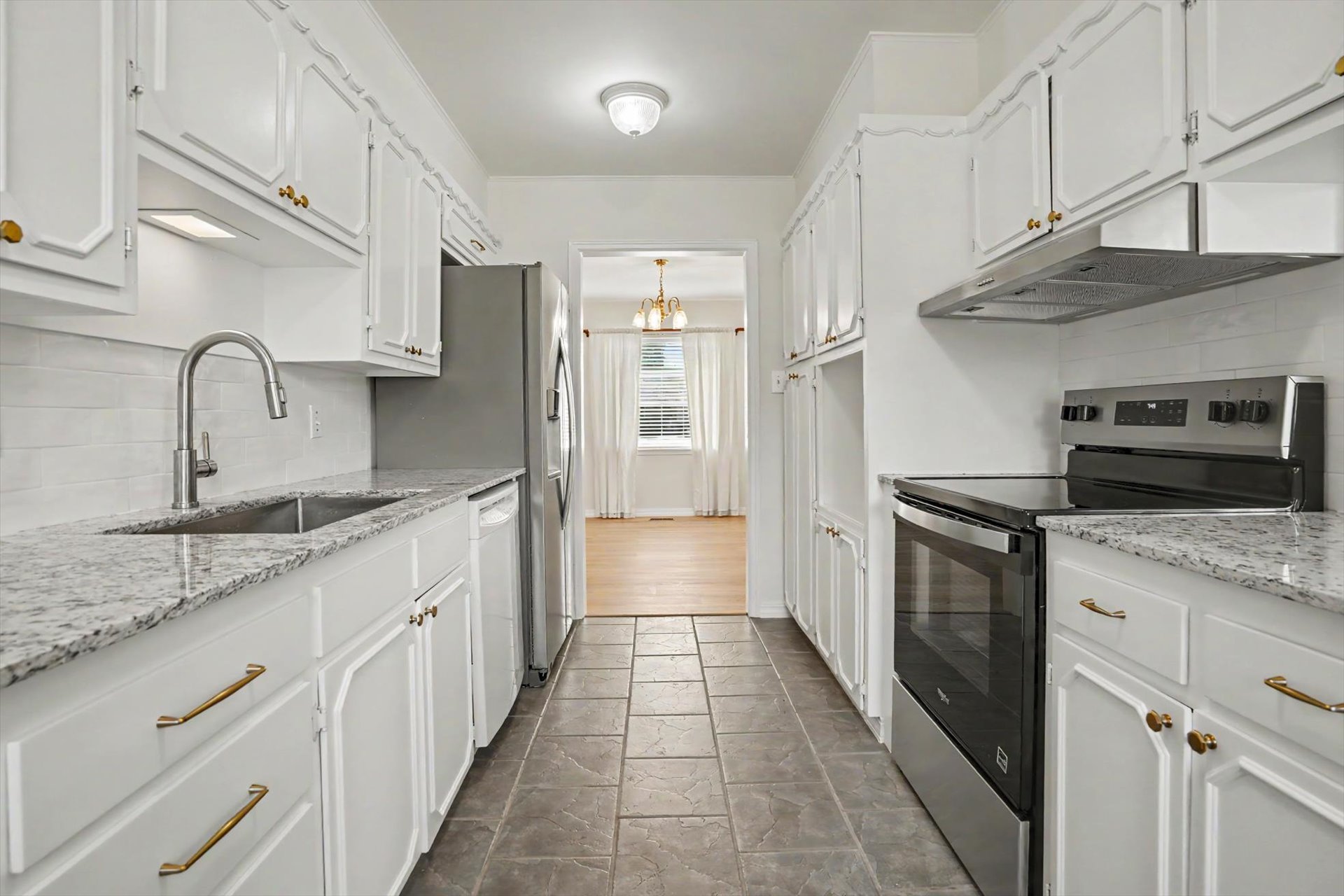 6533 E 58th Street Property Photo 16