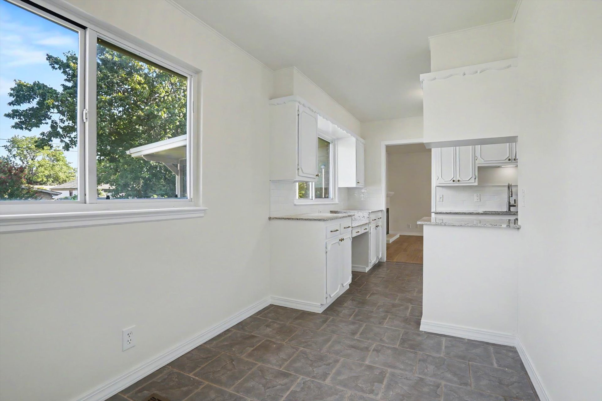 6533 E 58th Street Property Photo 19