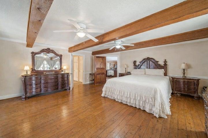 61551 S 4688 Property Photo 11