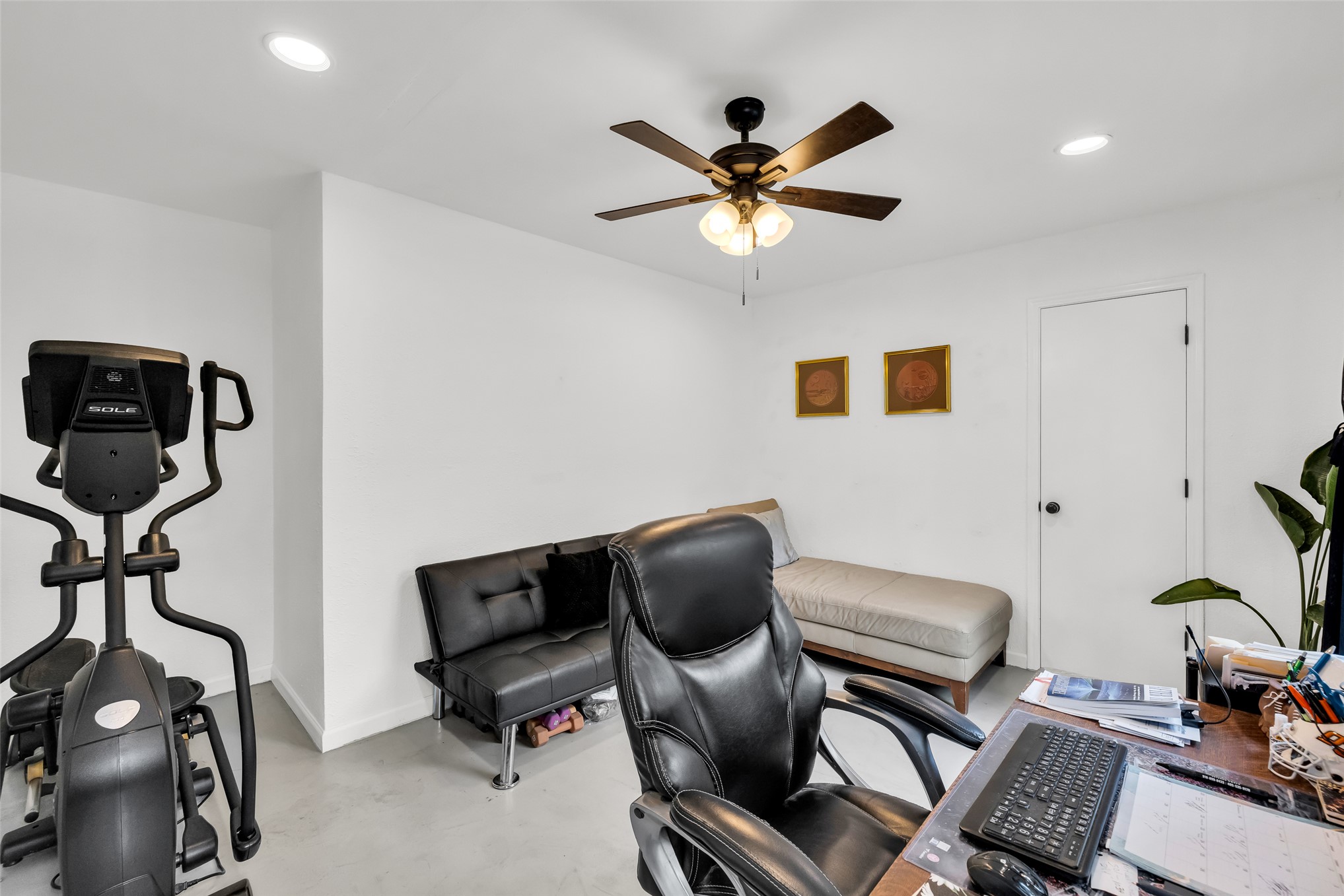 1382 Forest Lane Property Photo 13