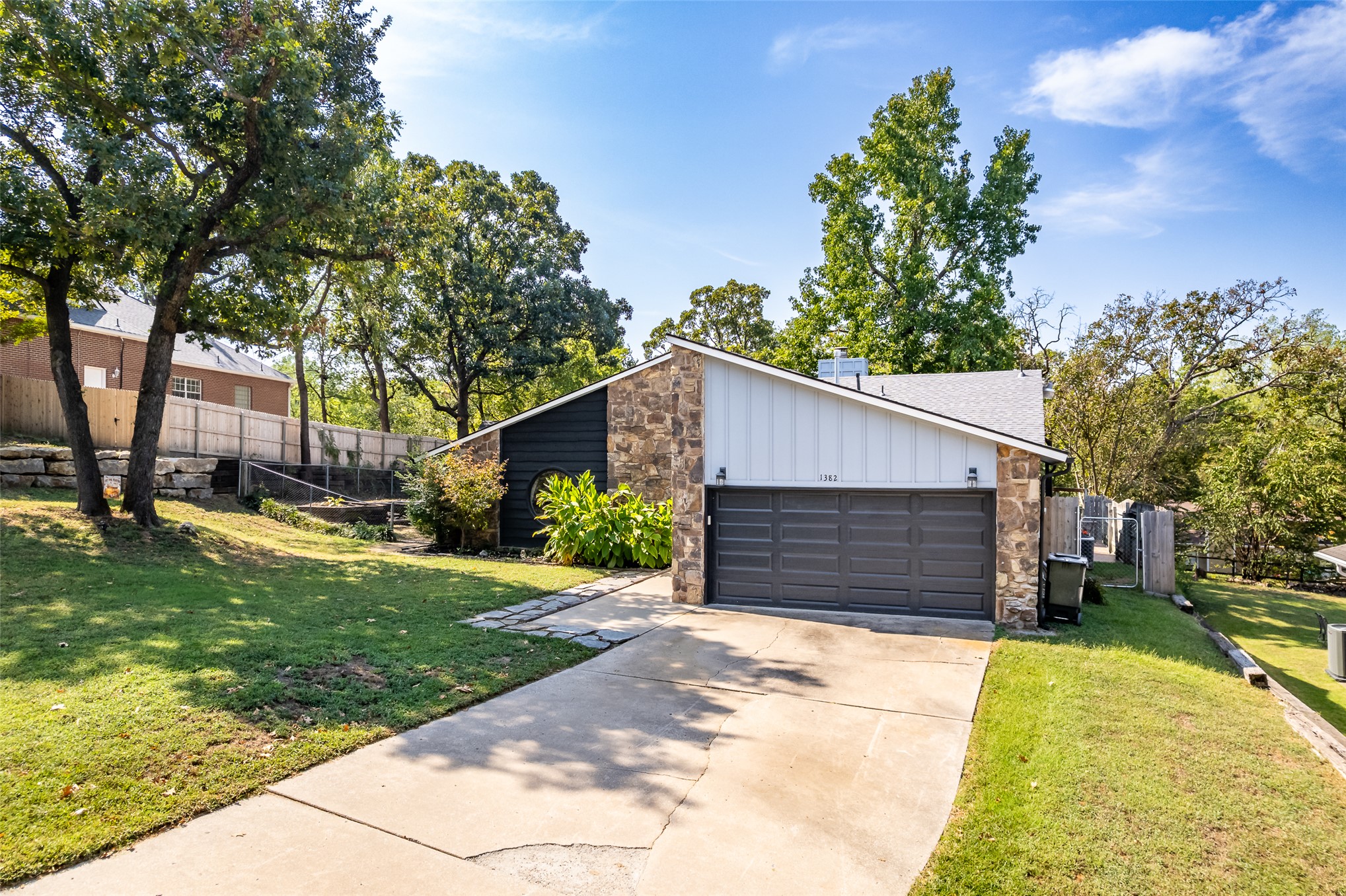 1382 Forest Lane Property Photo 71