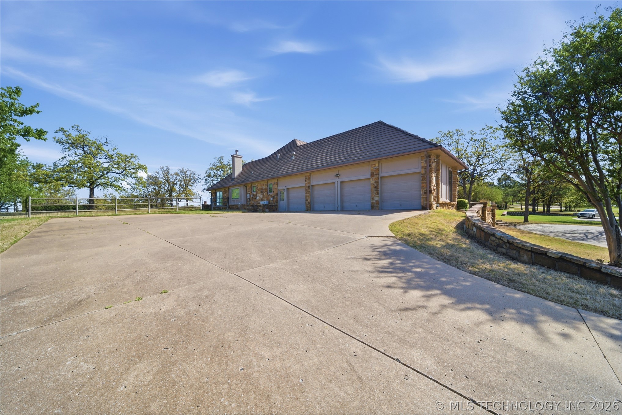 4825 W Oak Leaf Drive Property Photo 49