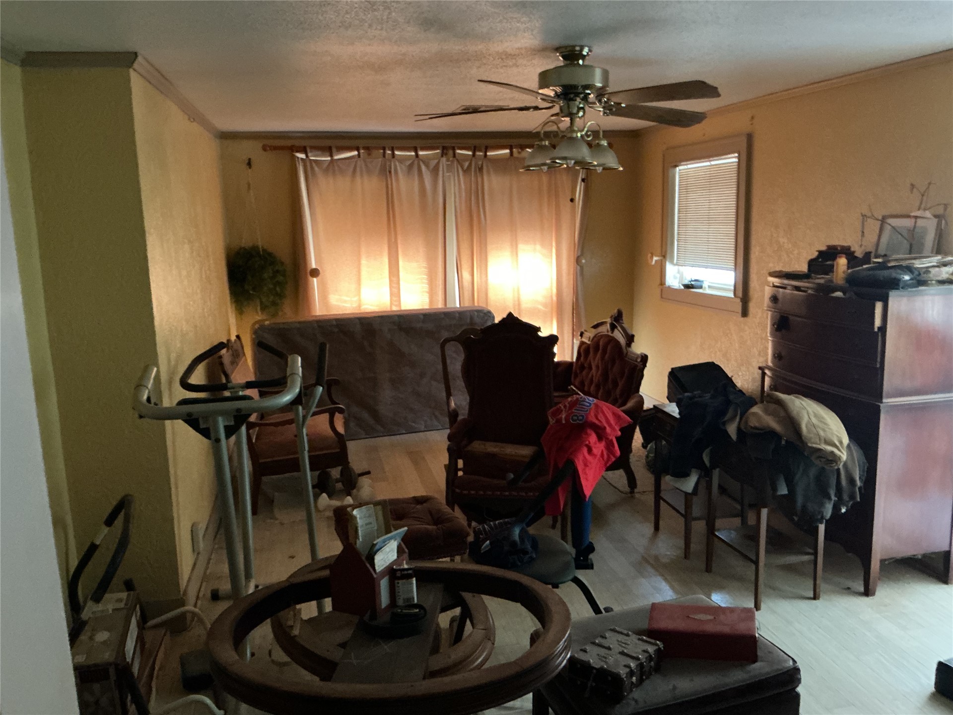 600 S 12th Avenue Property Photo 11
